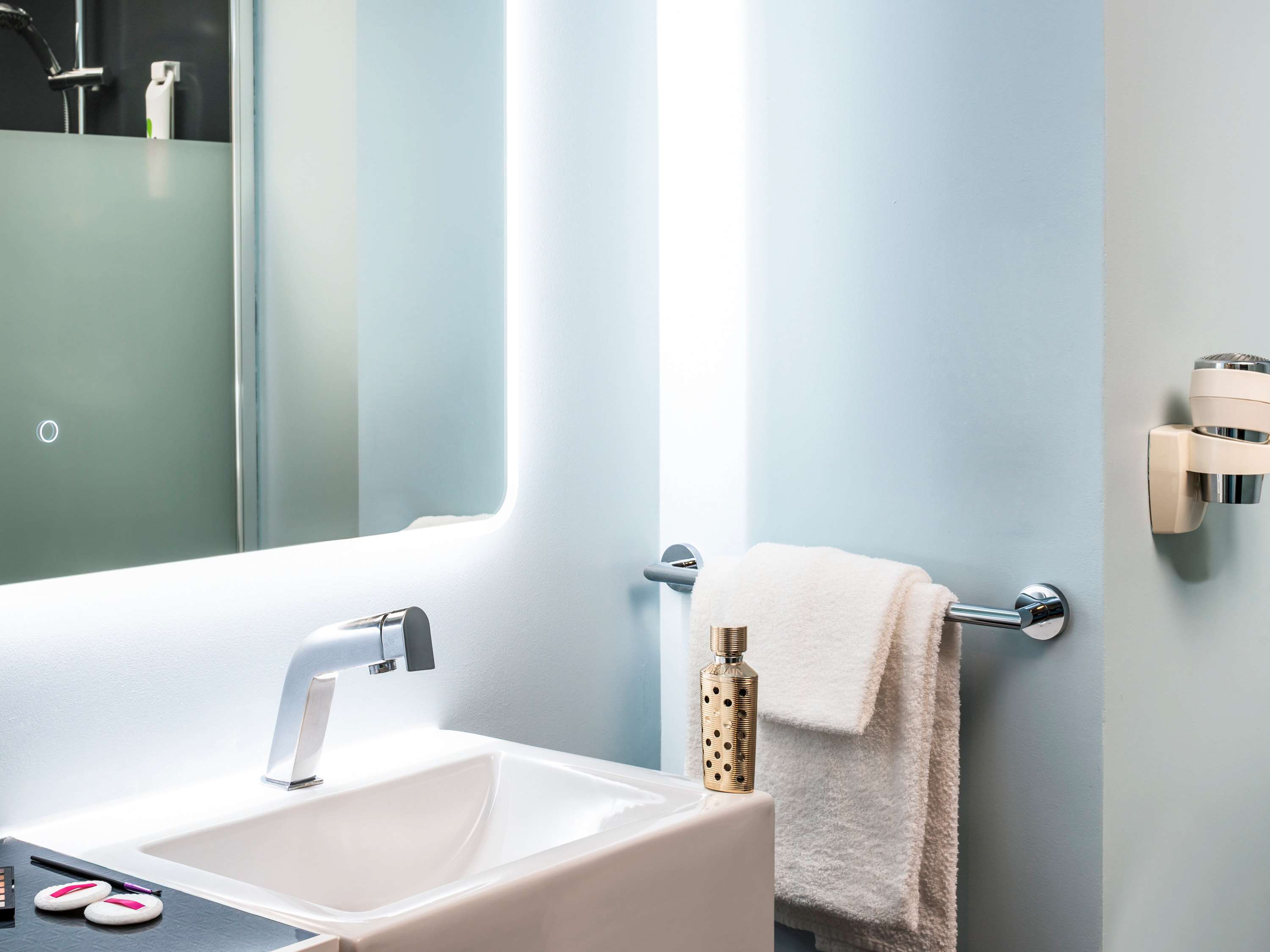 B&B HOTEL Saint-Maur Créteil