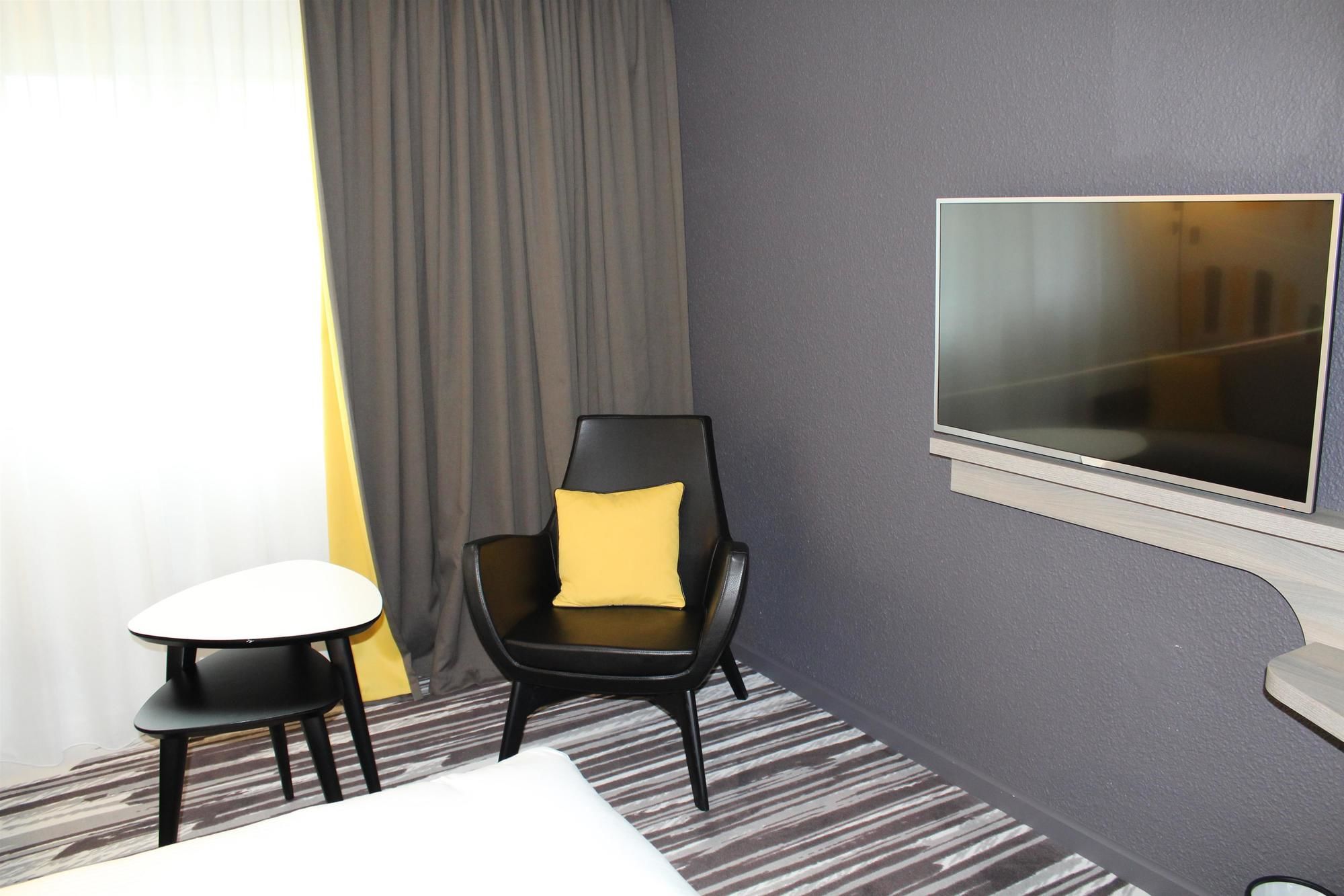 Golden Tulip Roissy Saint Witz