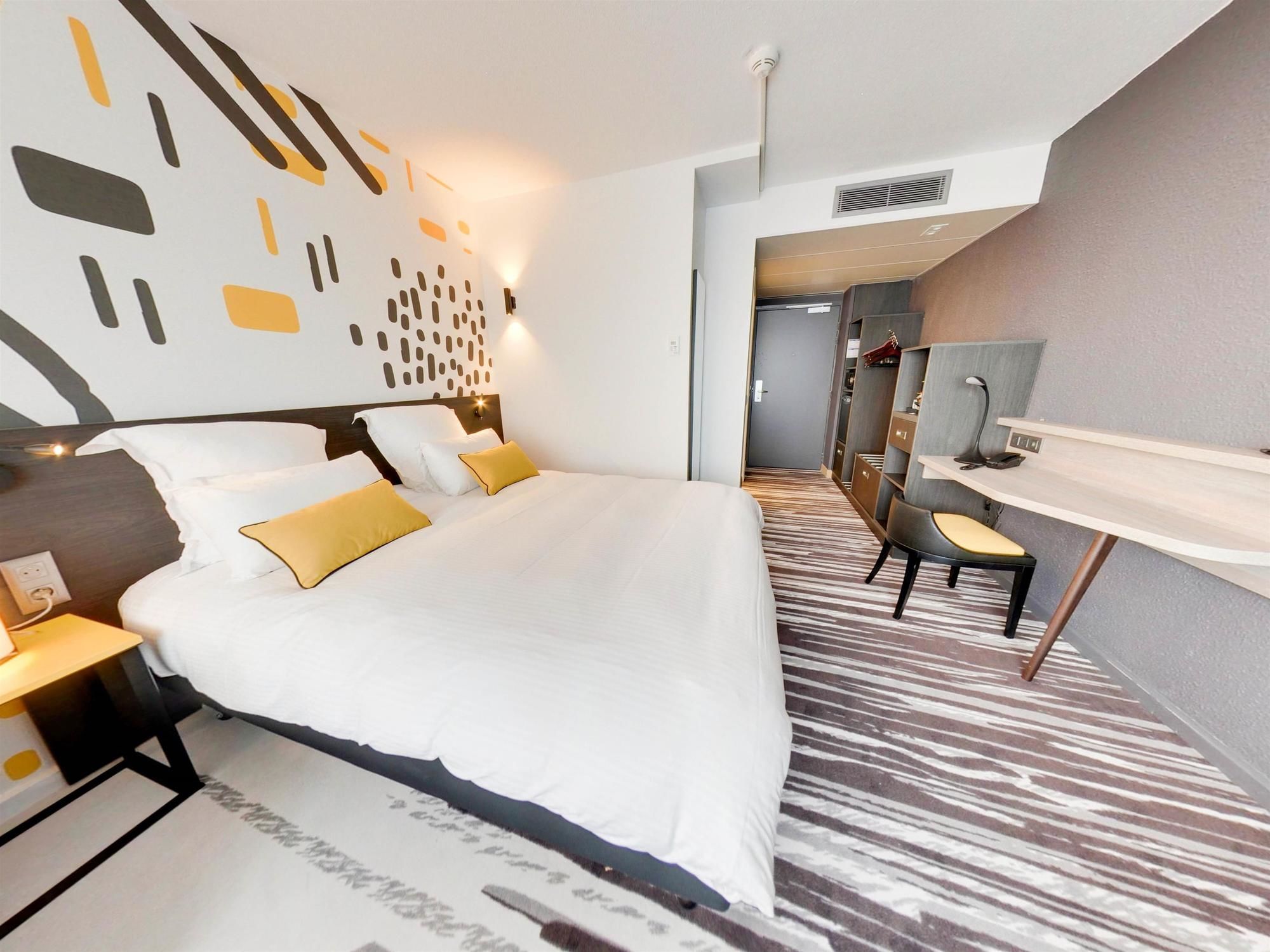 Golden Tulip Roissy Saint Witz
