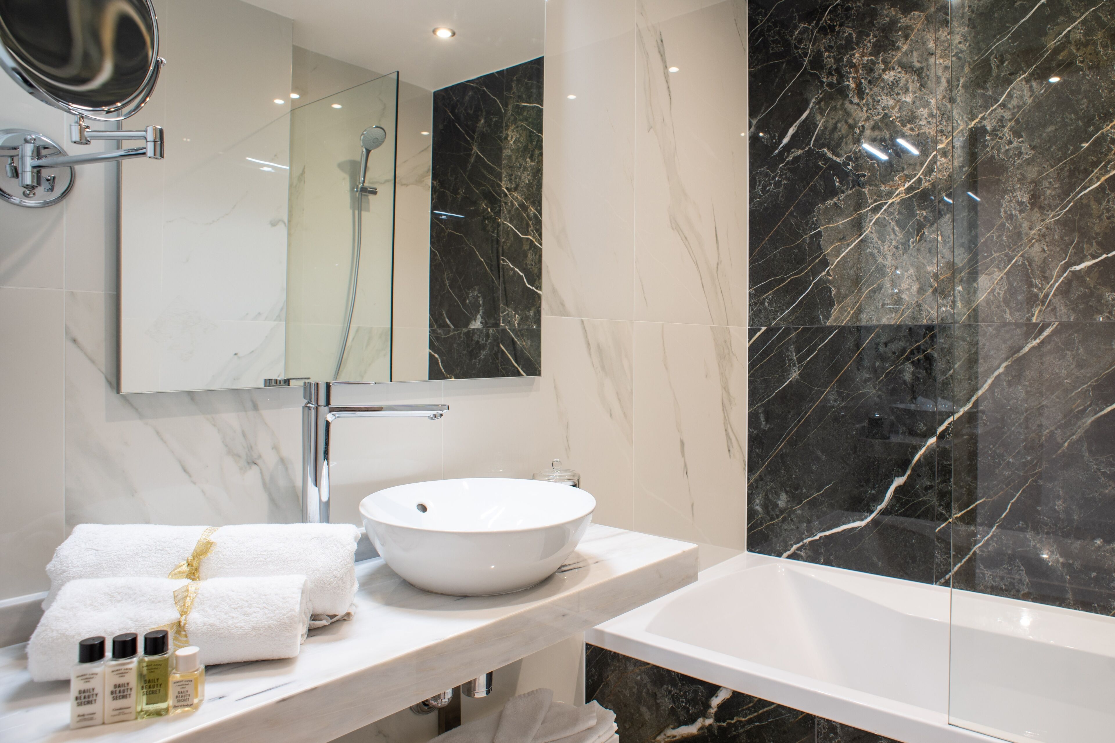 Brit Hotel Paris Orly