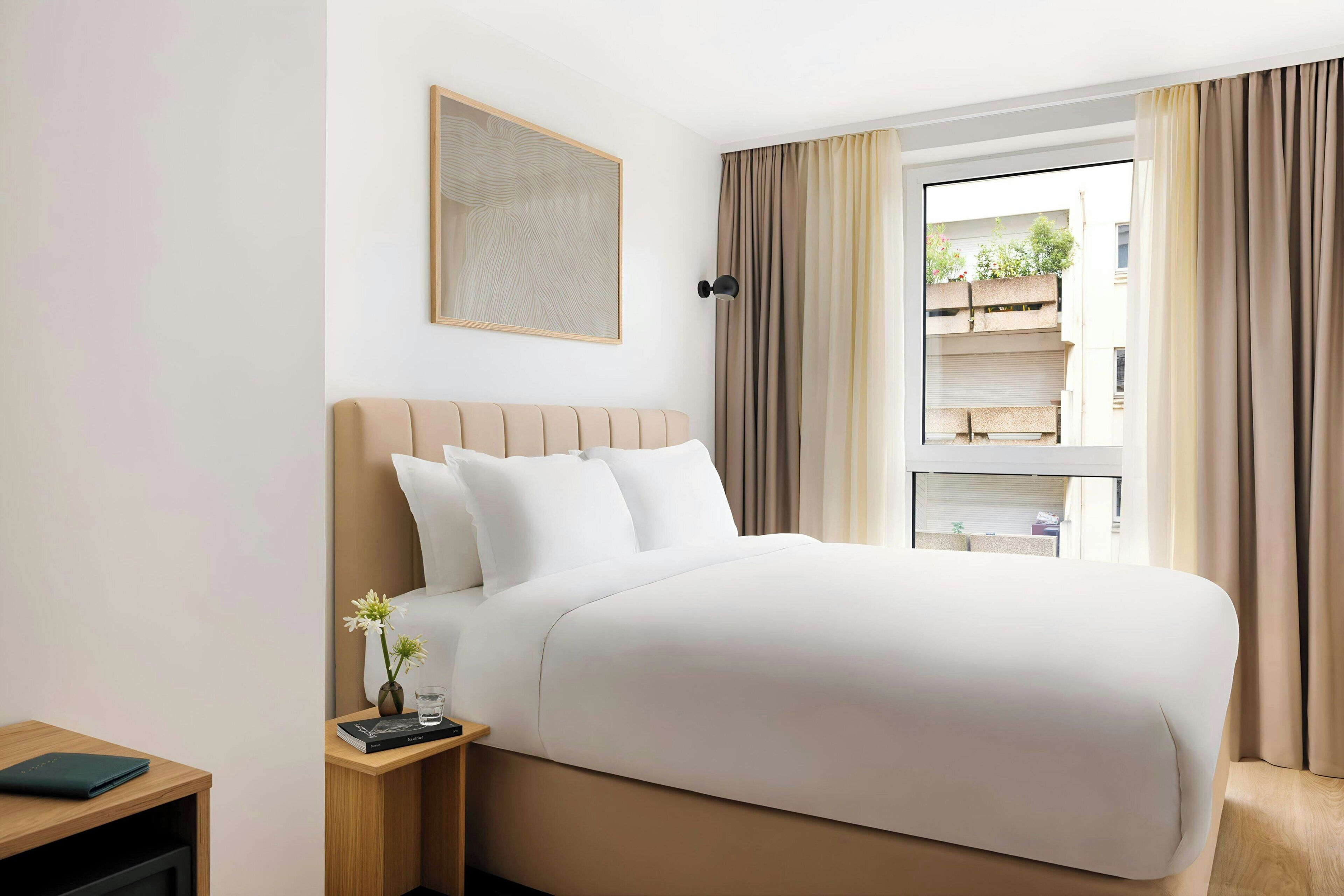 Yvette Hotel Porte de Versailles Sonder by Marriott Bonvoy