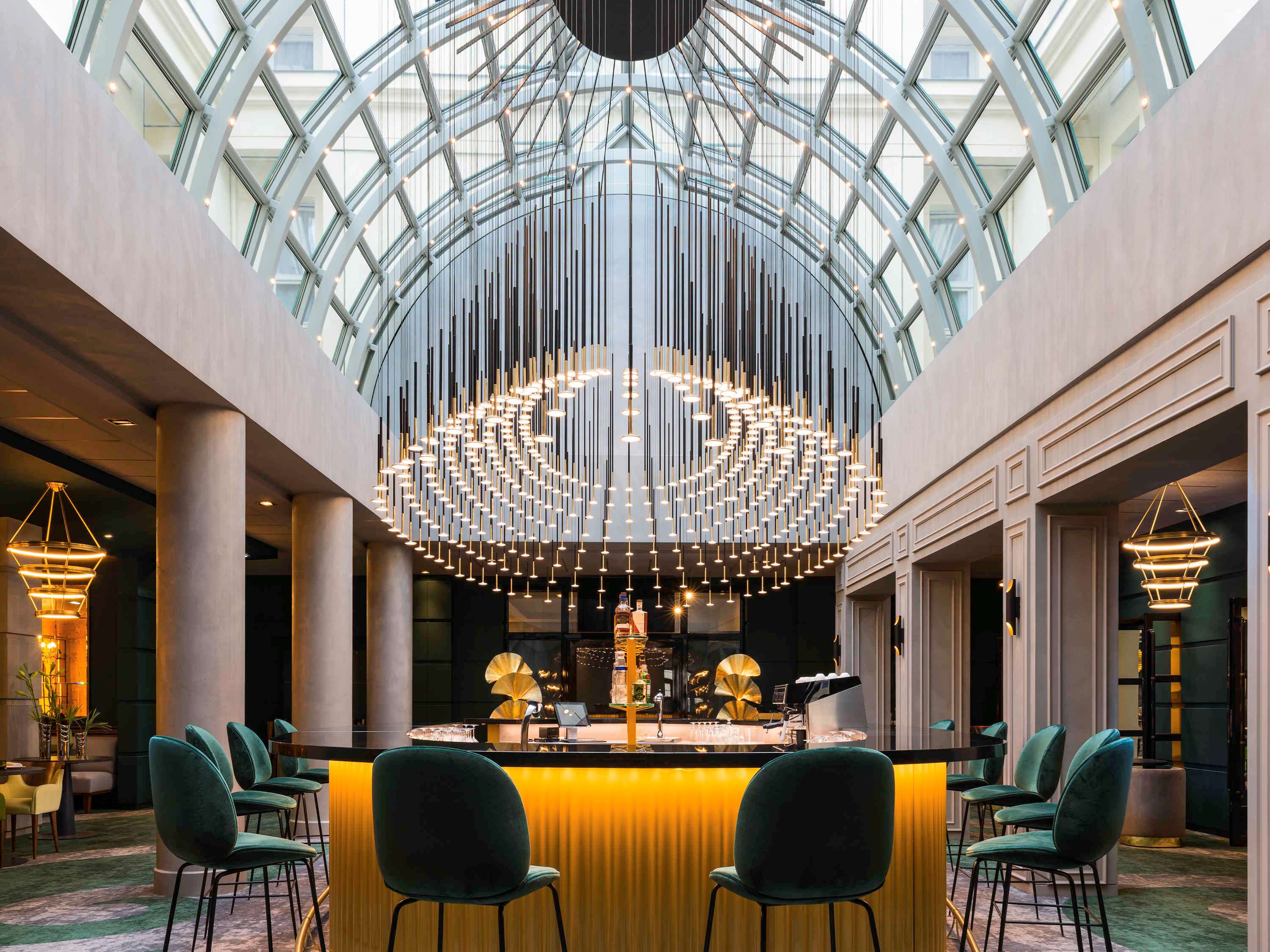 Le Louis Versailles Château Hotel - MGallery