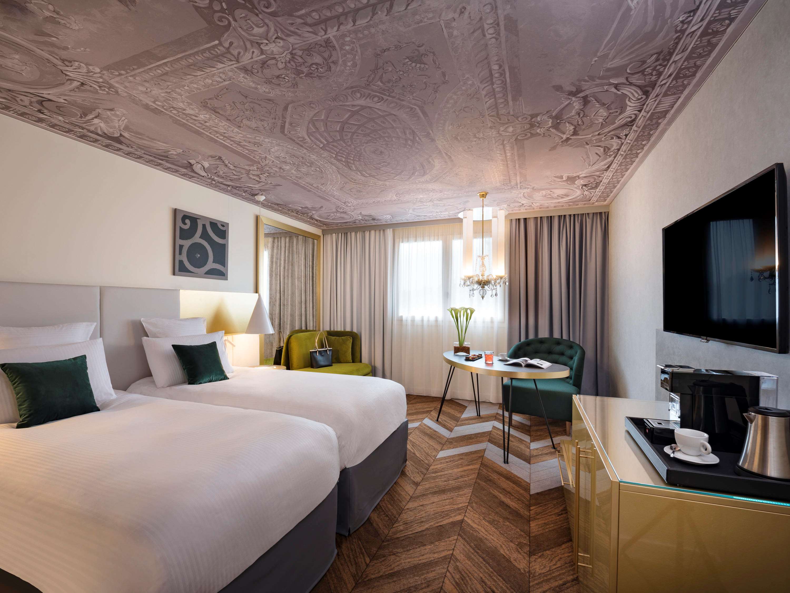 Le Louis Versailles Château Hotel - MGallery