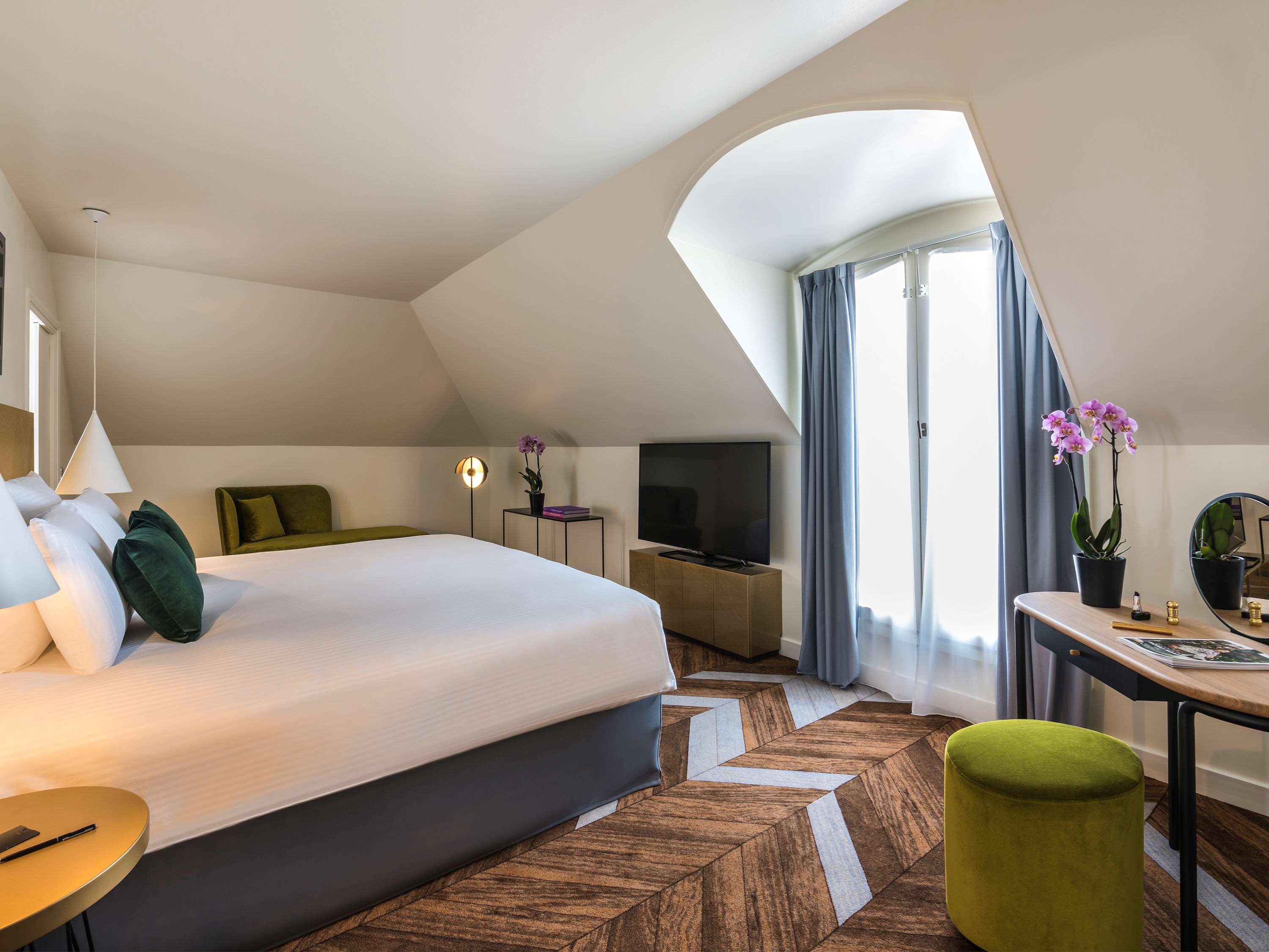 Le Louis Versailles Château Hotel - MGallery