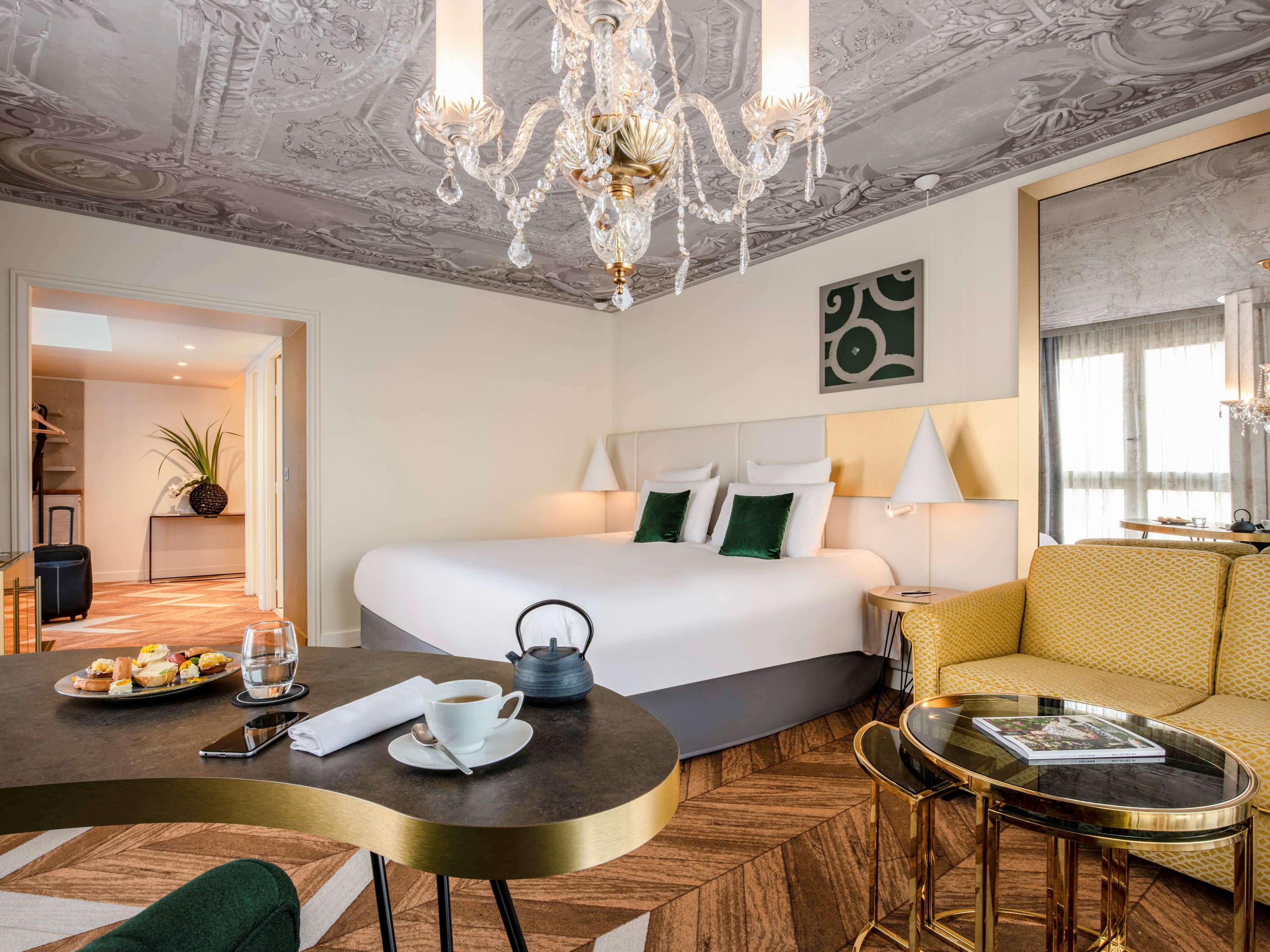 Le Louis Versailles Château Hotel - MGallery