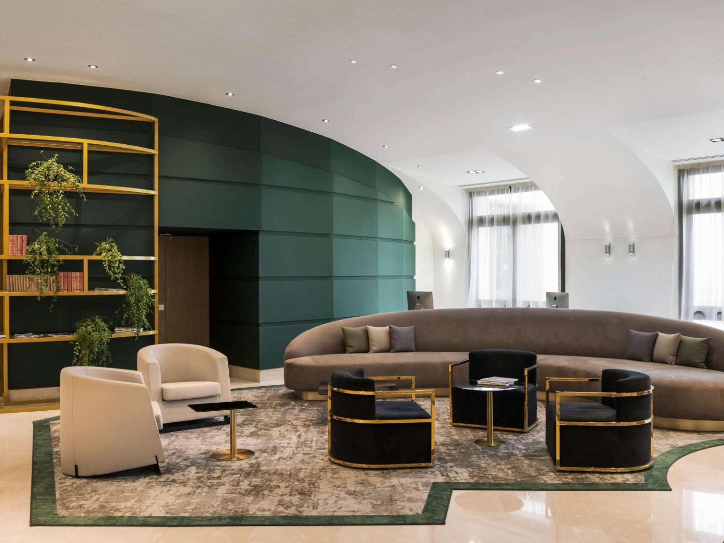 Le Louis Versailles Château Hotel - MGallery