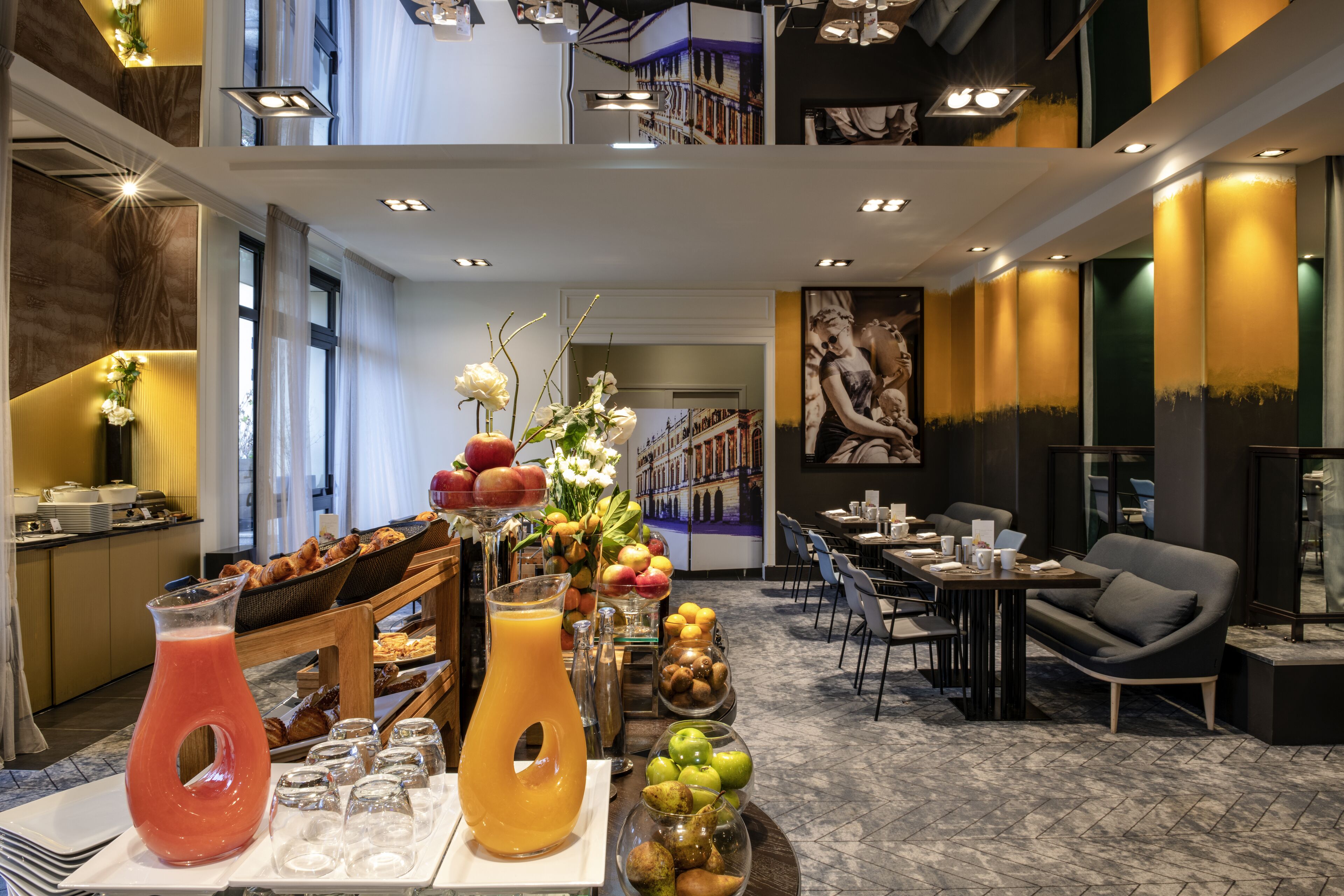 Le Louis Versailles Château Hotel - MGallery