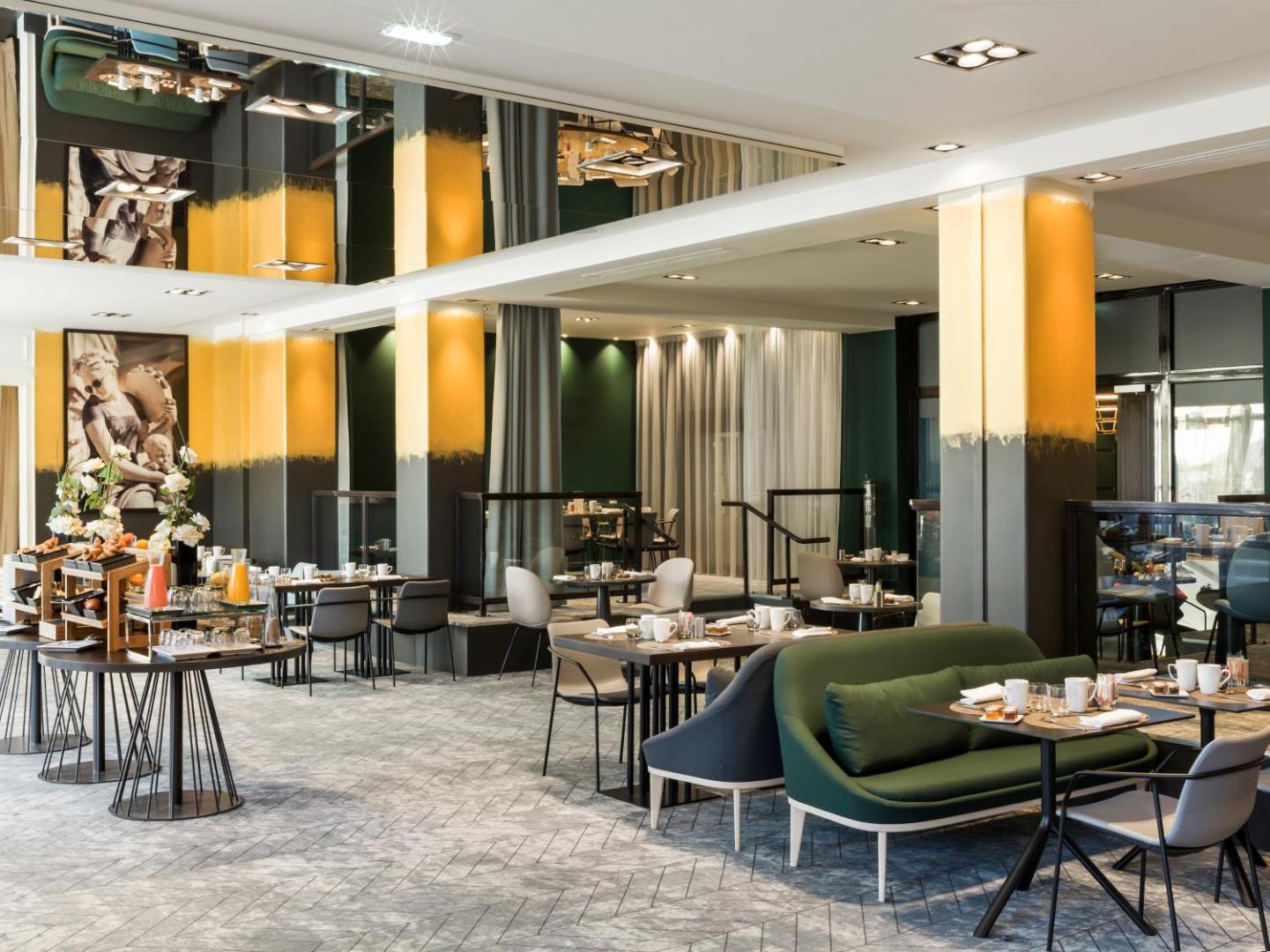 Le Louis Versailles Château Hotel - MGallery