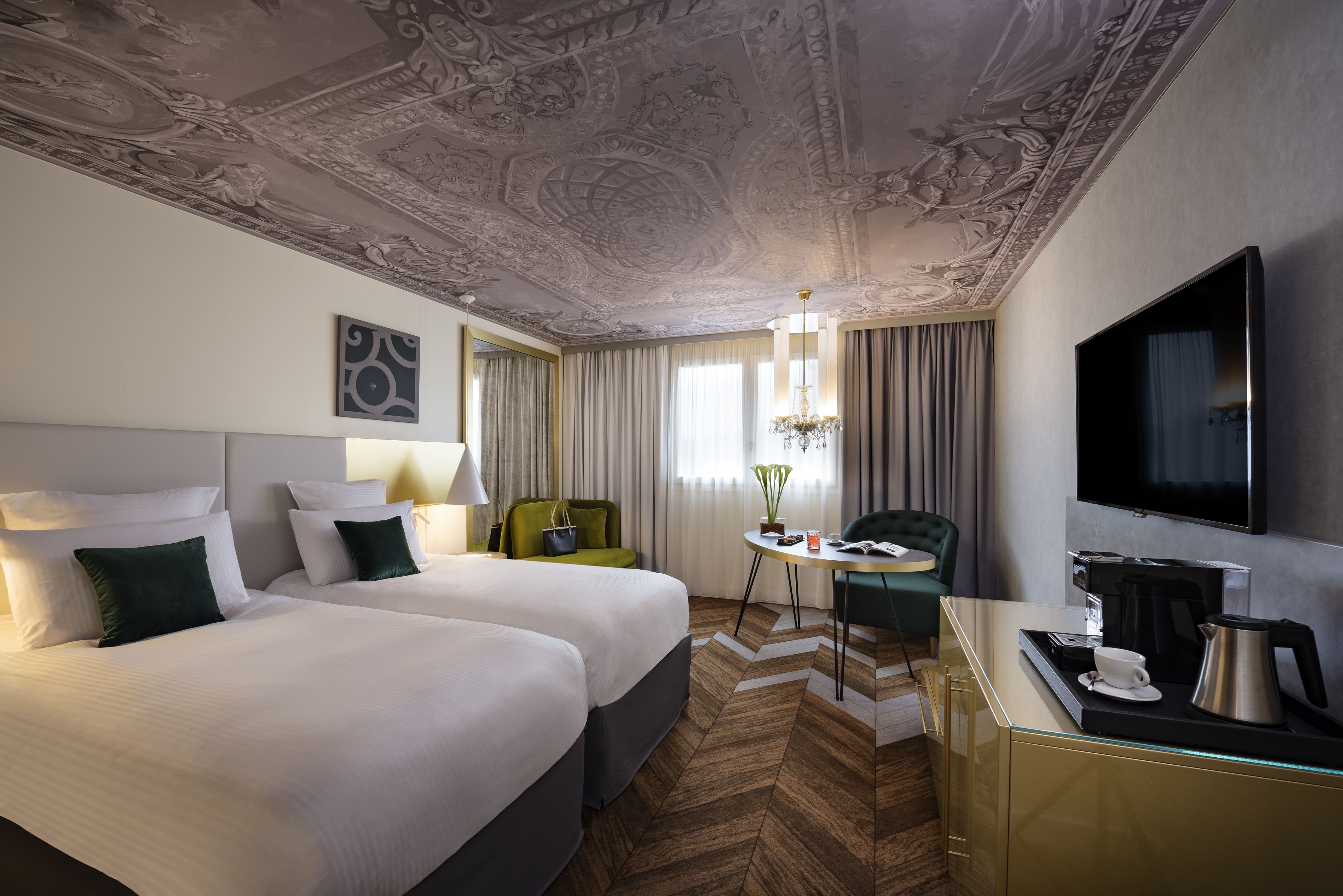 Le Louis Versailles Château Hotel - MGallery
