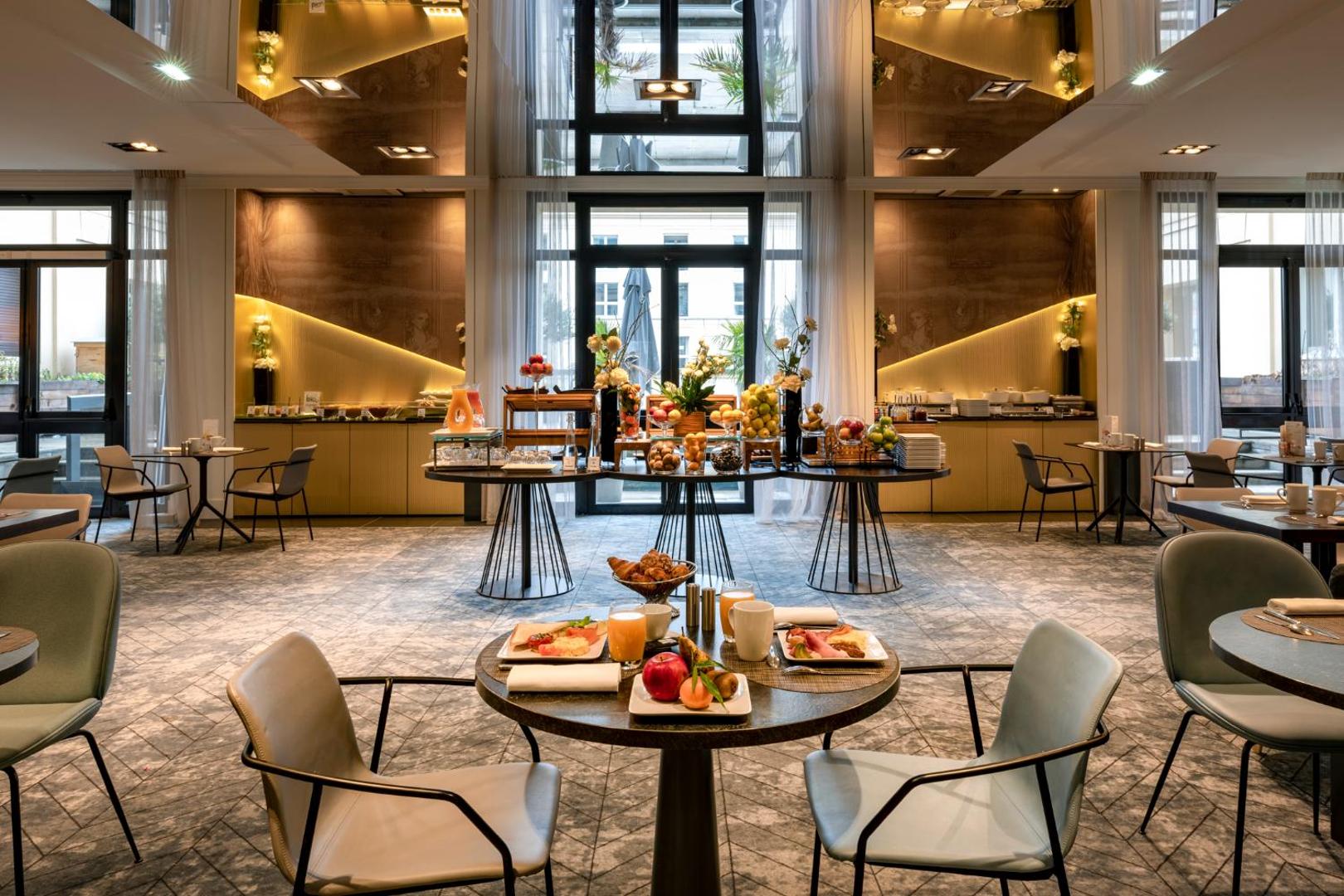 Le Louis Versailles Château Hotel - MGallery