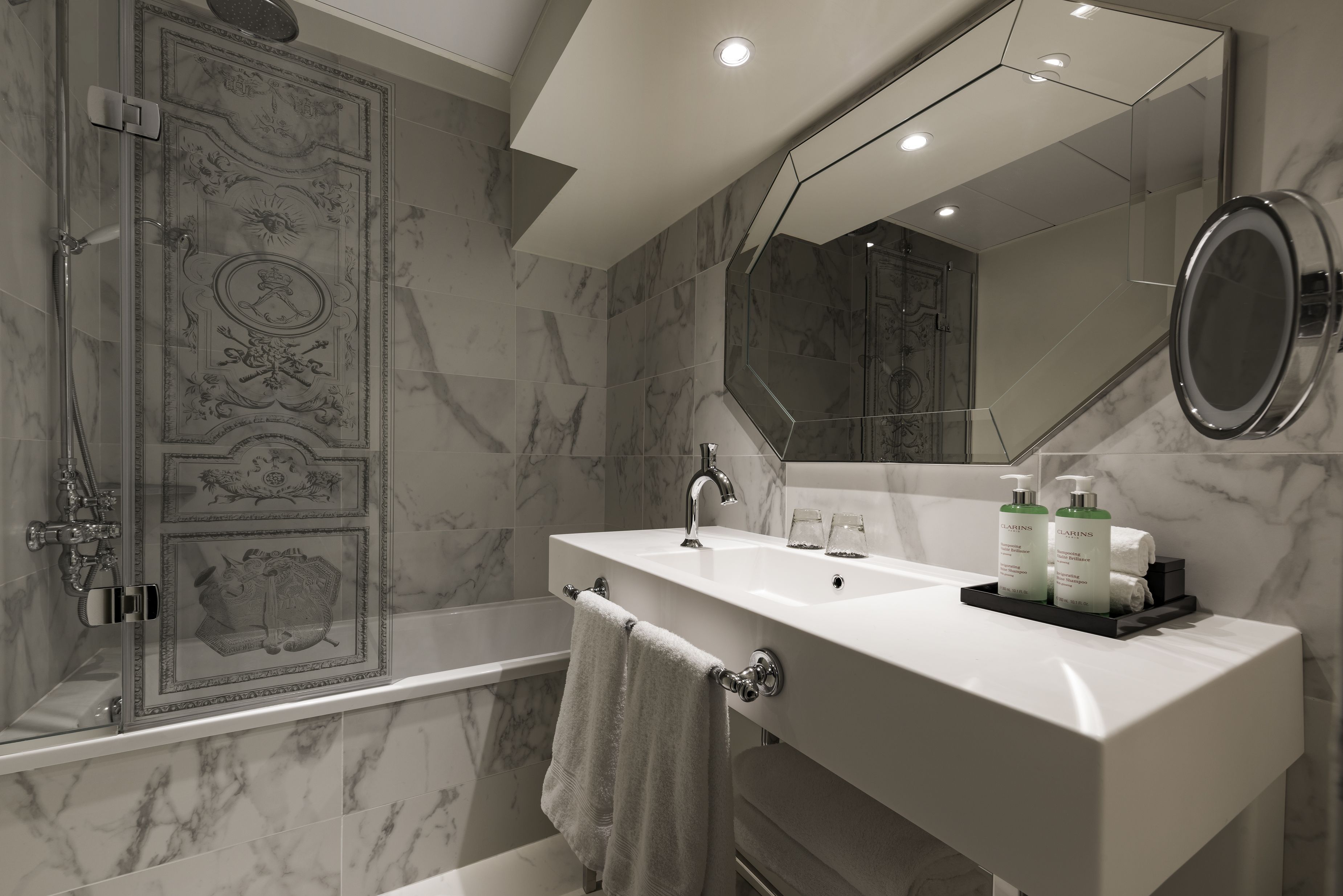 Le Louis Versailles Château Hotel - MGallery