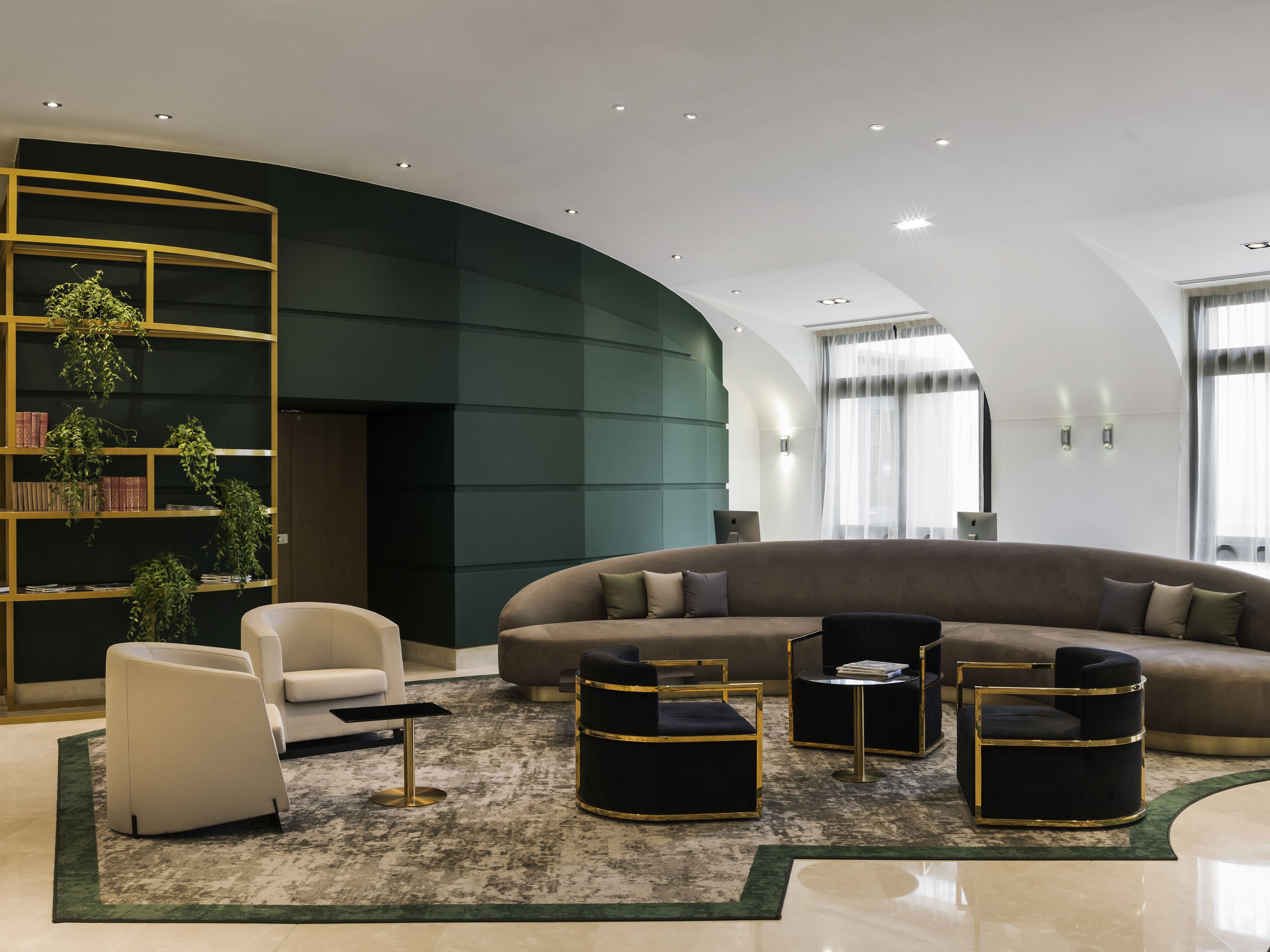 Le Louis Versailles Château Hotel - MGallery