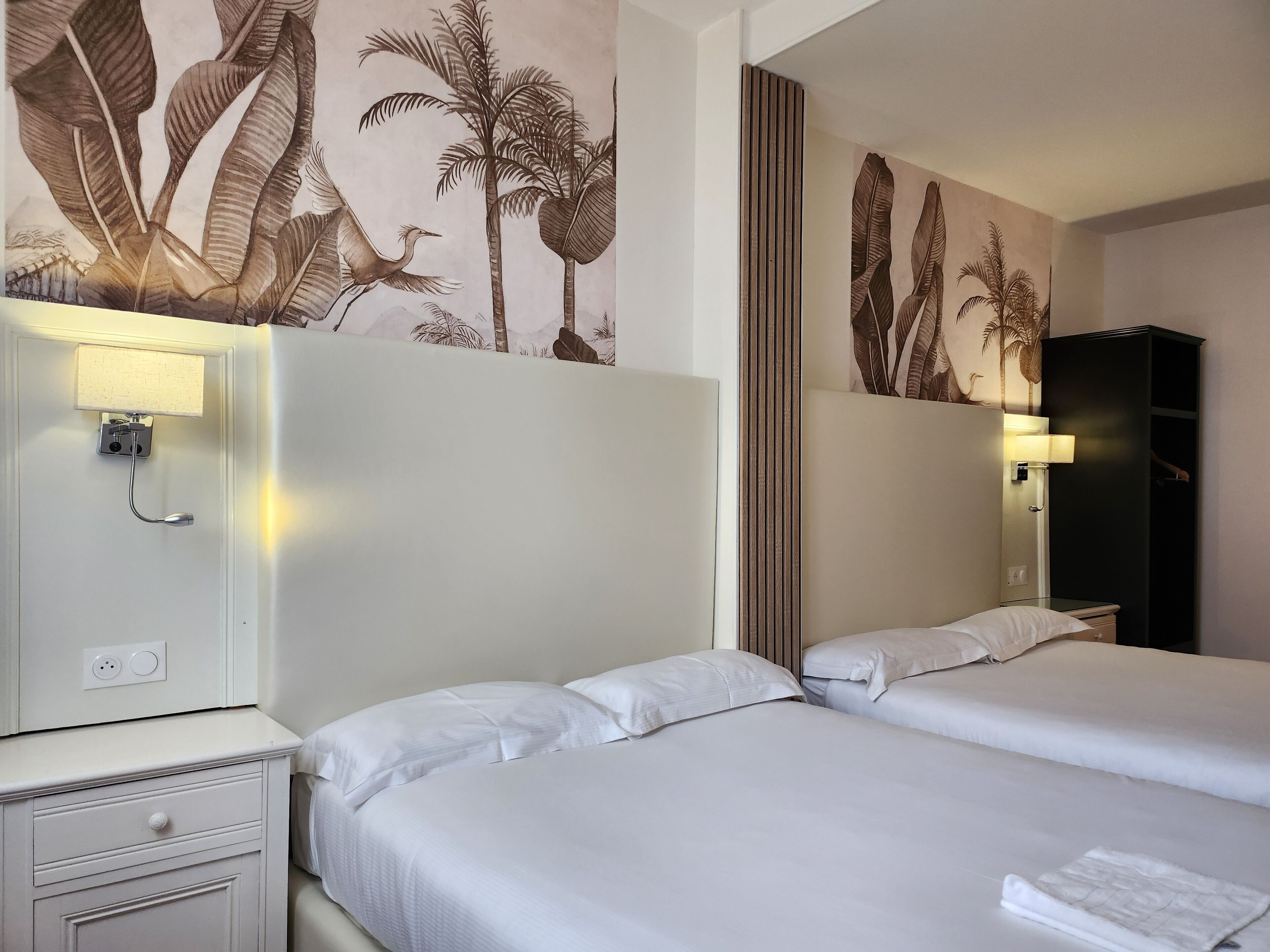 Hotel Grand Paris