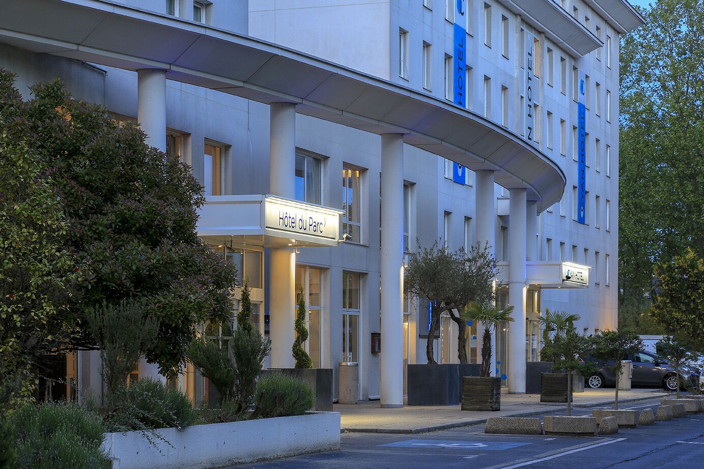 Cyan Hôtel