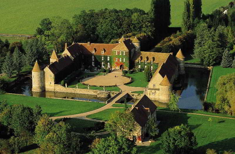 Château de Villiers-le-Mahieu & Spa