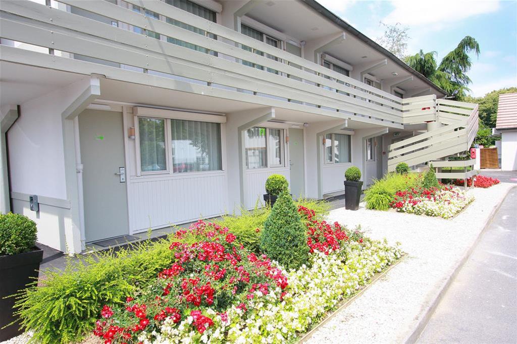 greet hotel Versailles - Voisins Le Bretonneux
