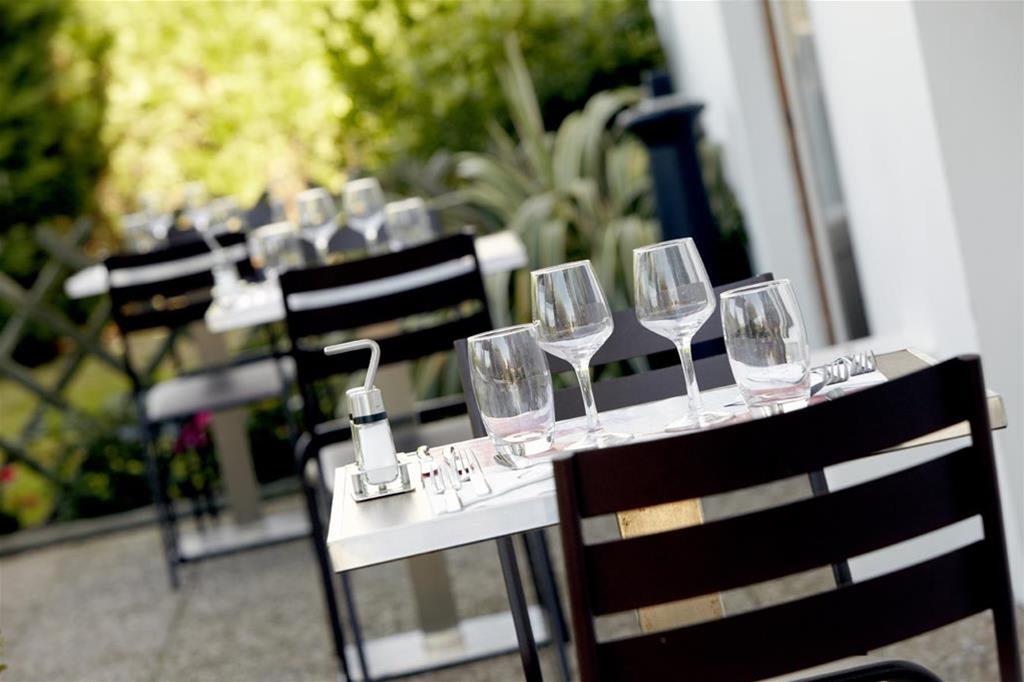 greet hotel Versailles - Voisins Le Bretonneux