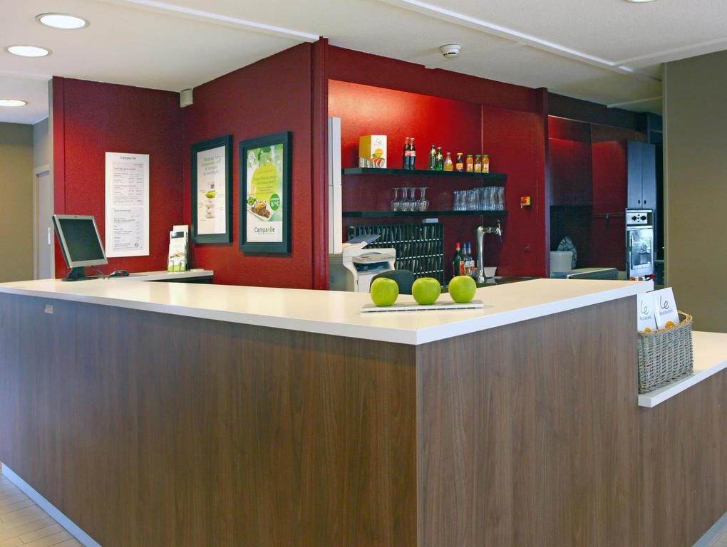 greet hotel Versailles - Voisins Le Bretonneux
