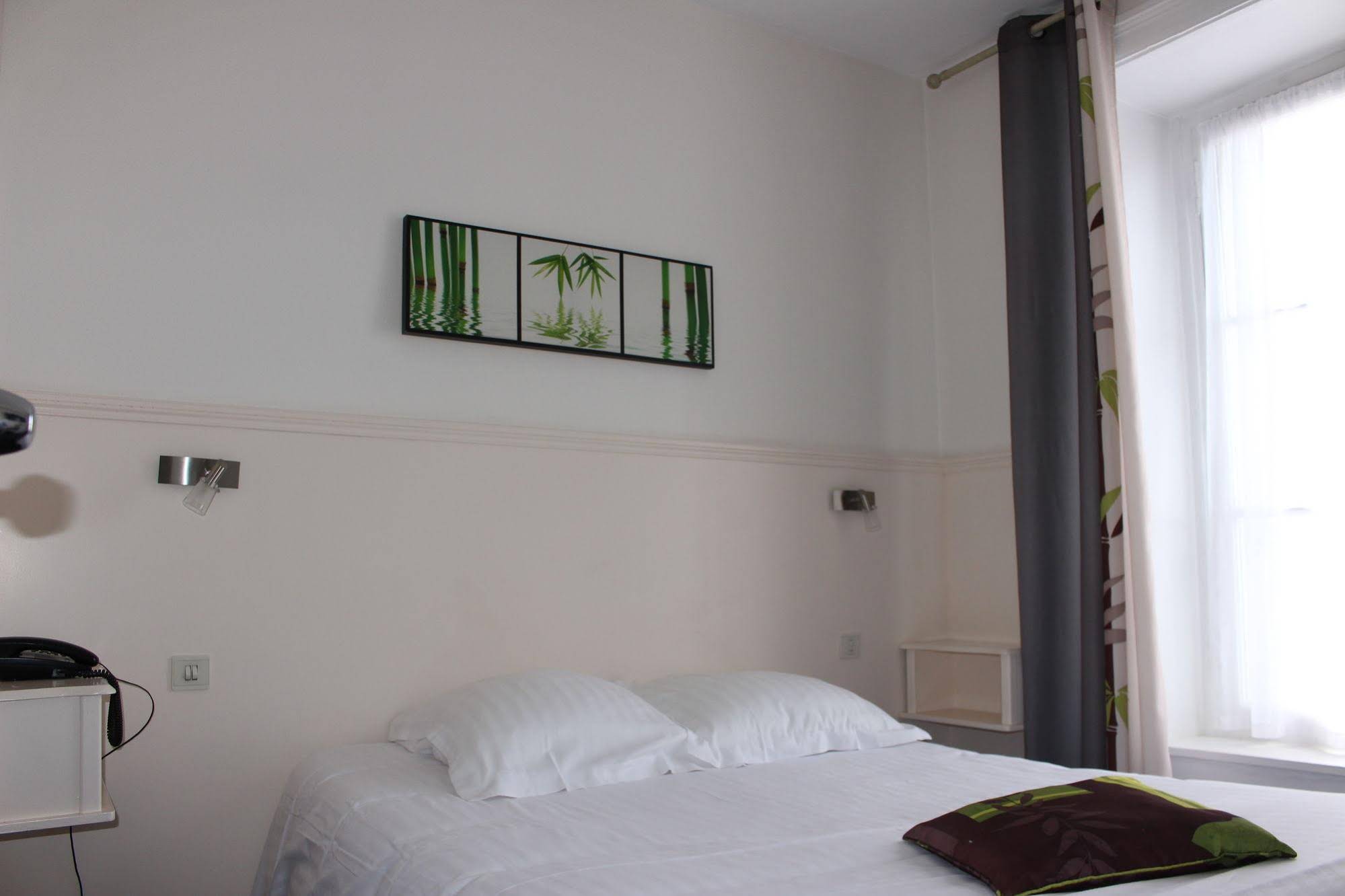 Brit Hotel Limoges Centre Gare - Hôtel & Spa