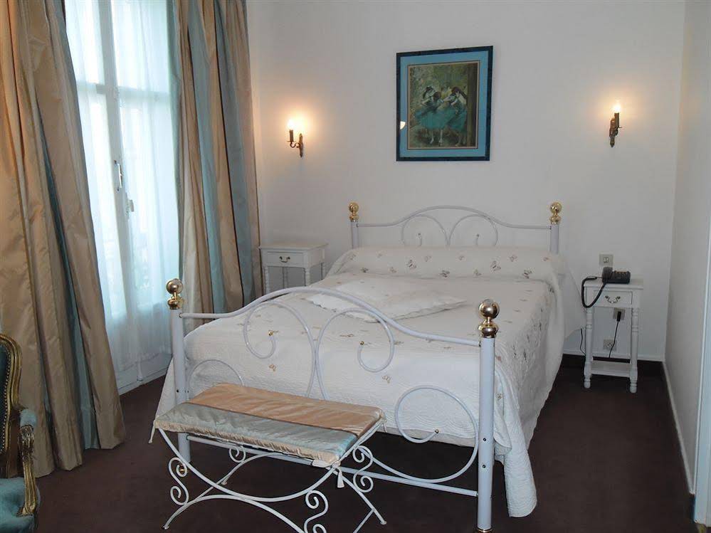 Brit Hotel Limoges Centre Gare - Hôtel & Spa