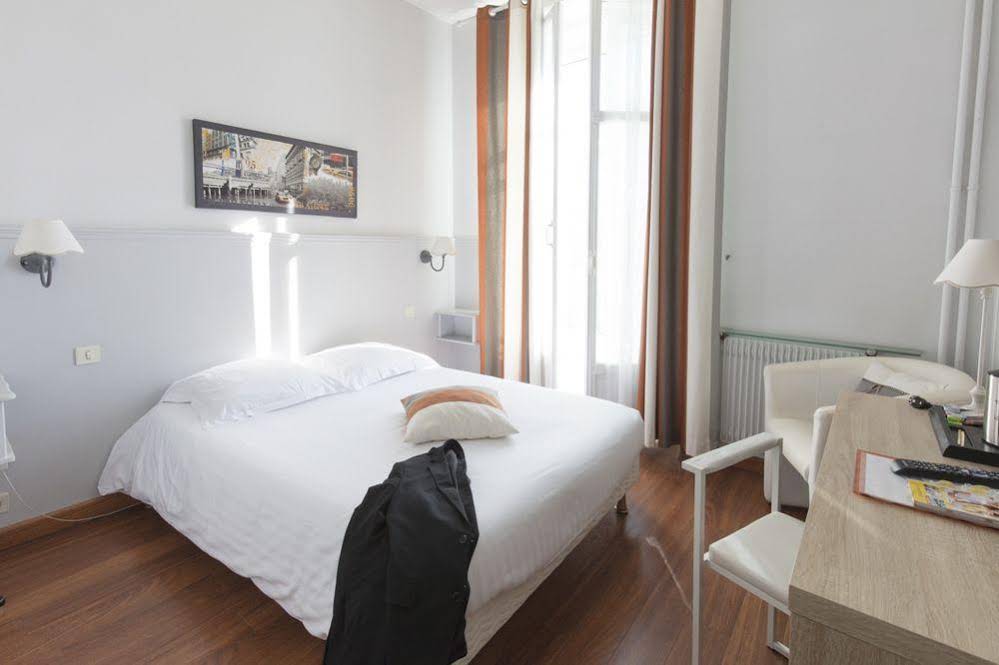 Brit Hotel Limoges Centre Gare - Hôtel & Spa