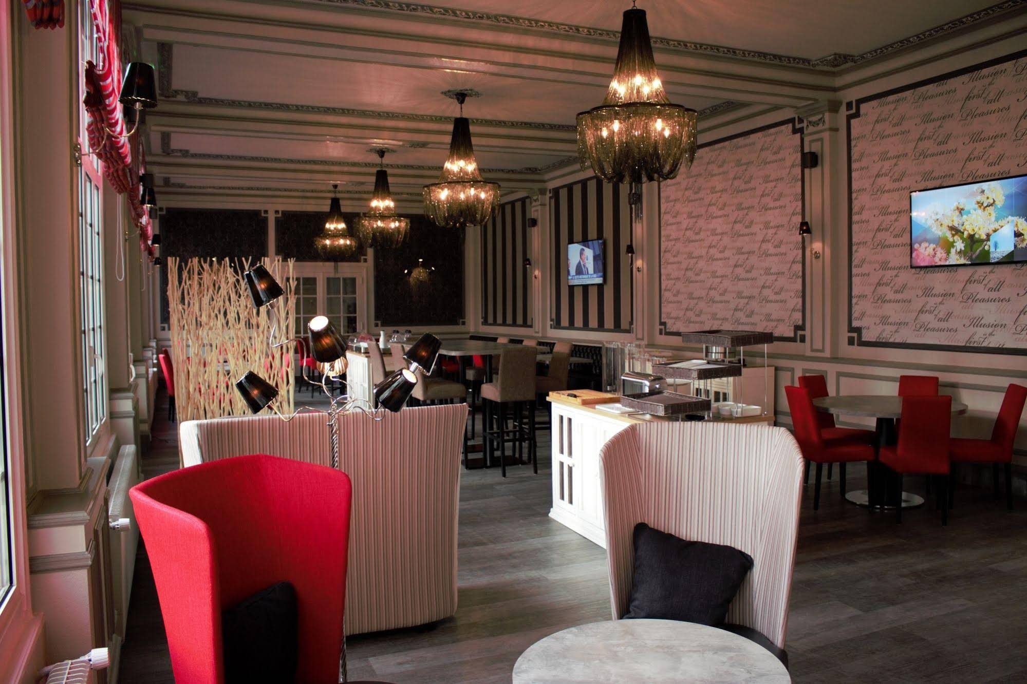 Brit Hotel Limoges Centre Gare - Hôtel & Spa