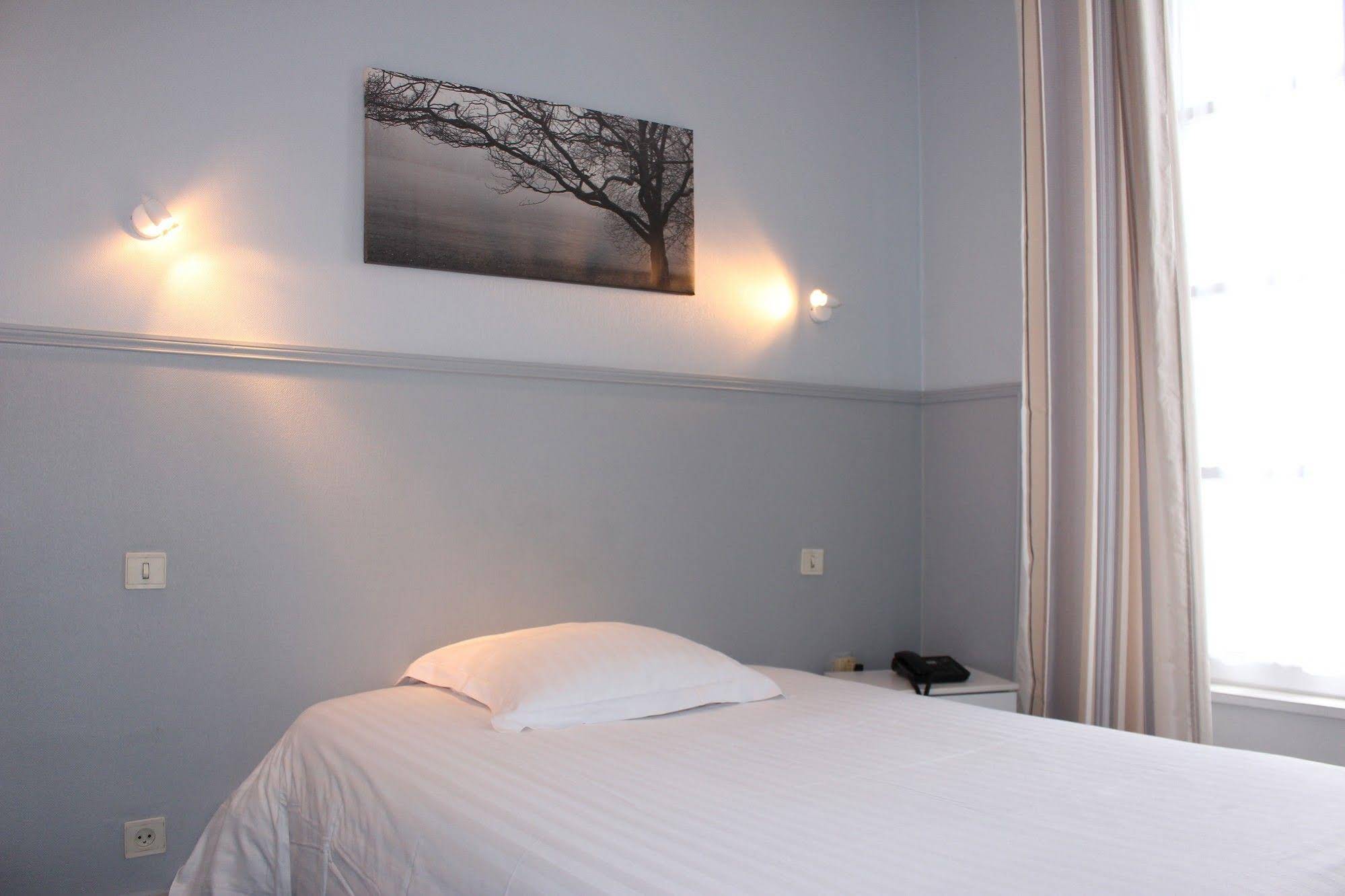 Brit Hotel Limoges Centre Gare - Hôtel & Spa