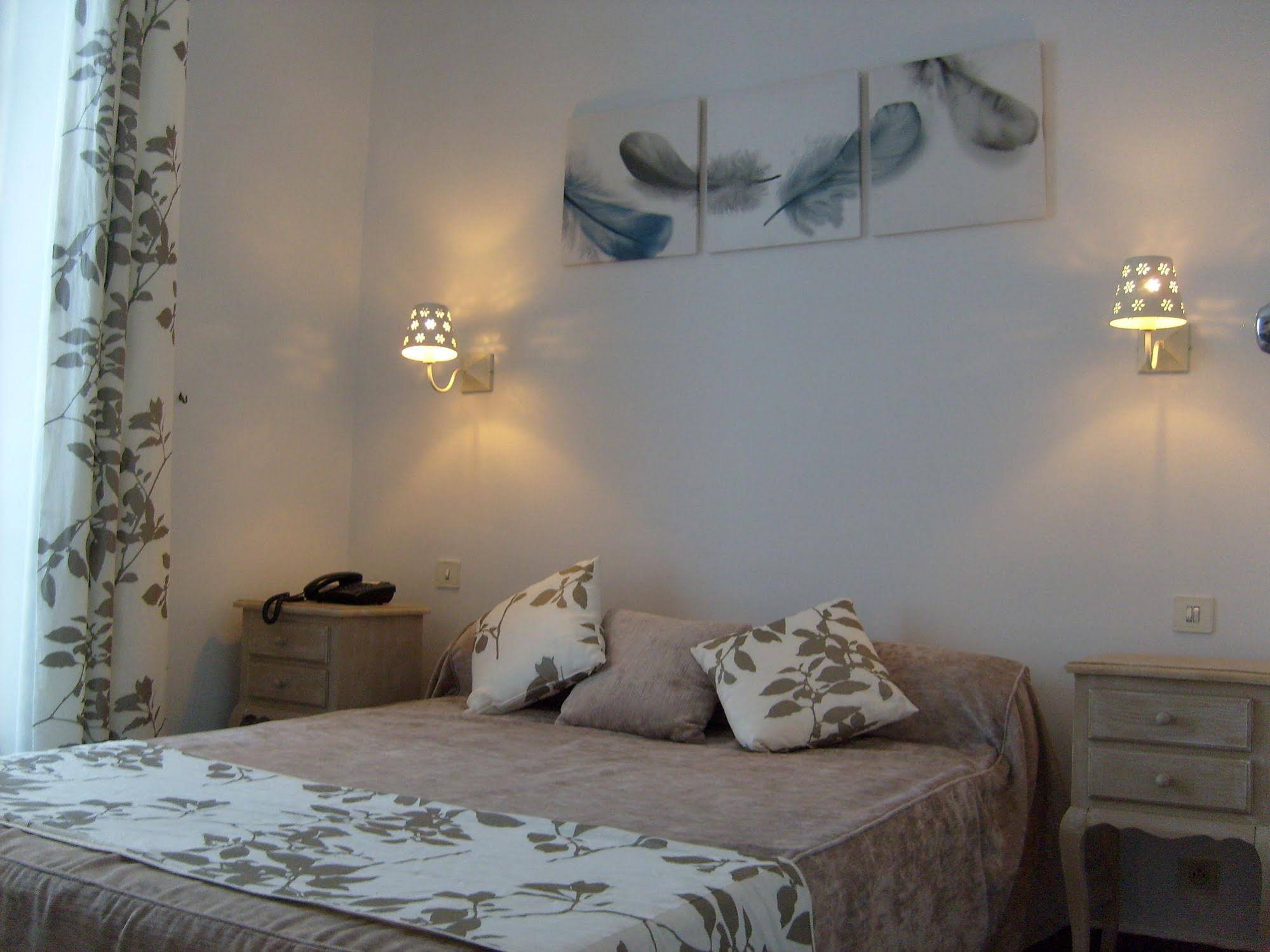 Brit Hotel Limoges Centre Gare - Hôtel & Spa