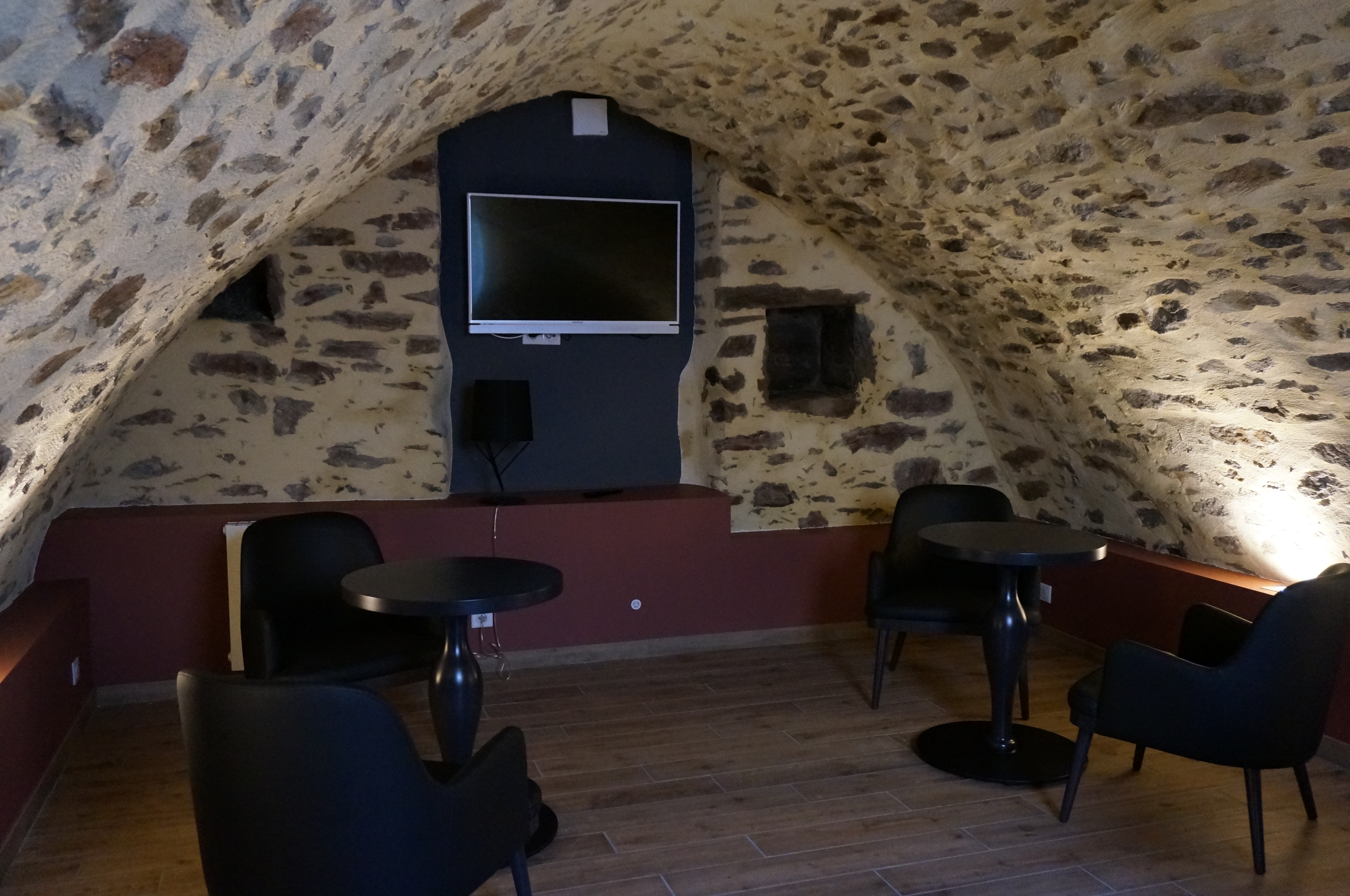 Hotel Saint-Roch, The Originals Relais