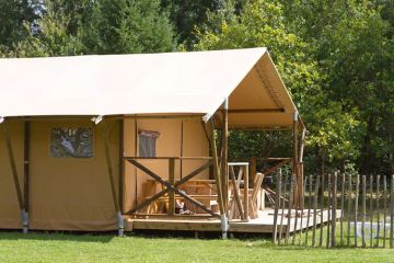 The Alicourts Resort