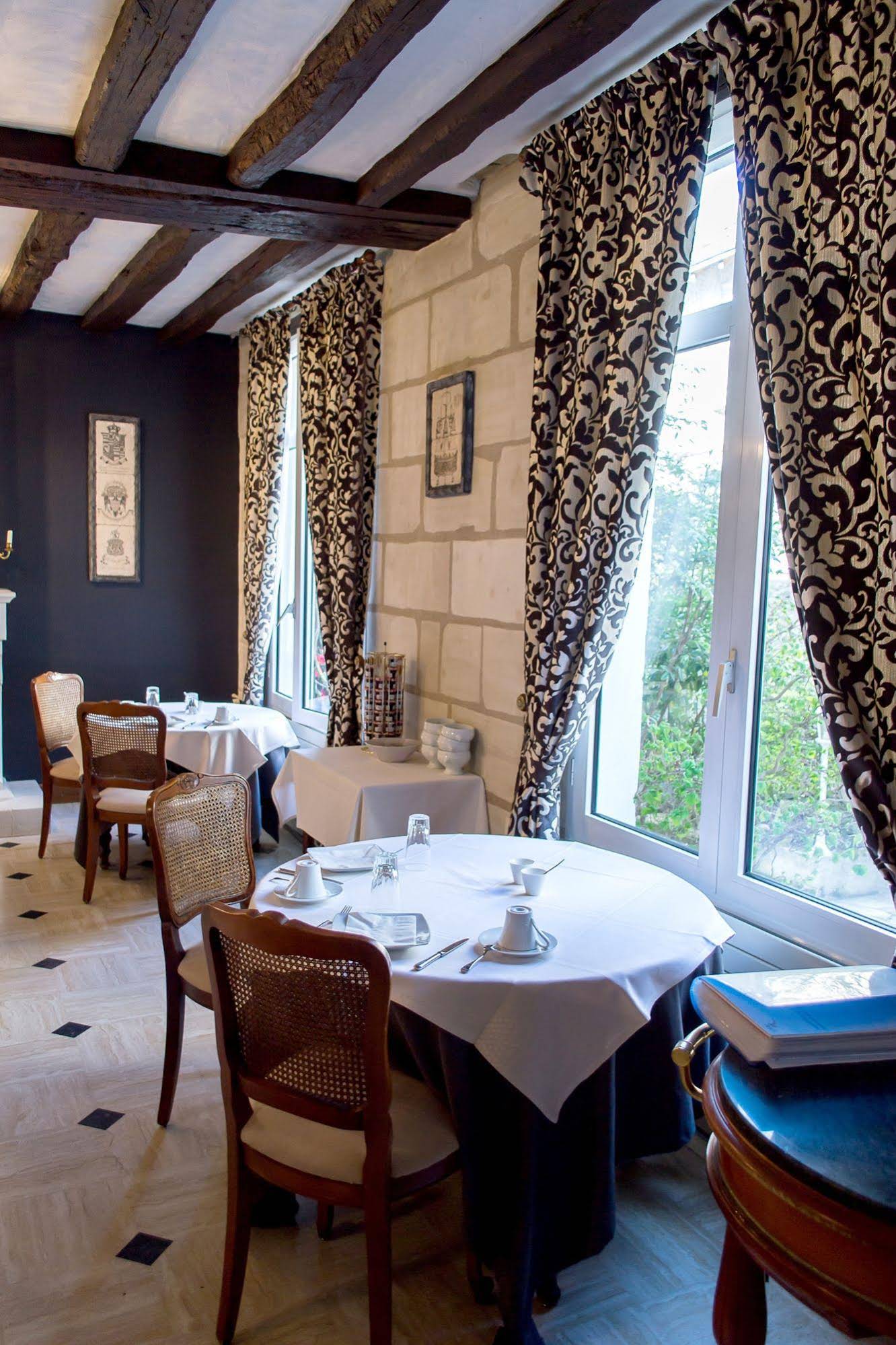 Hôtel le Cheval Blanc