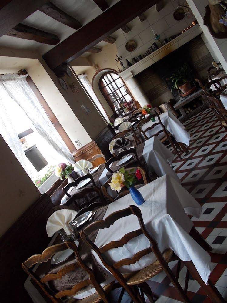 Hostel Du Roy