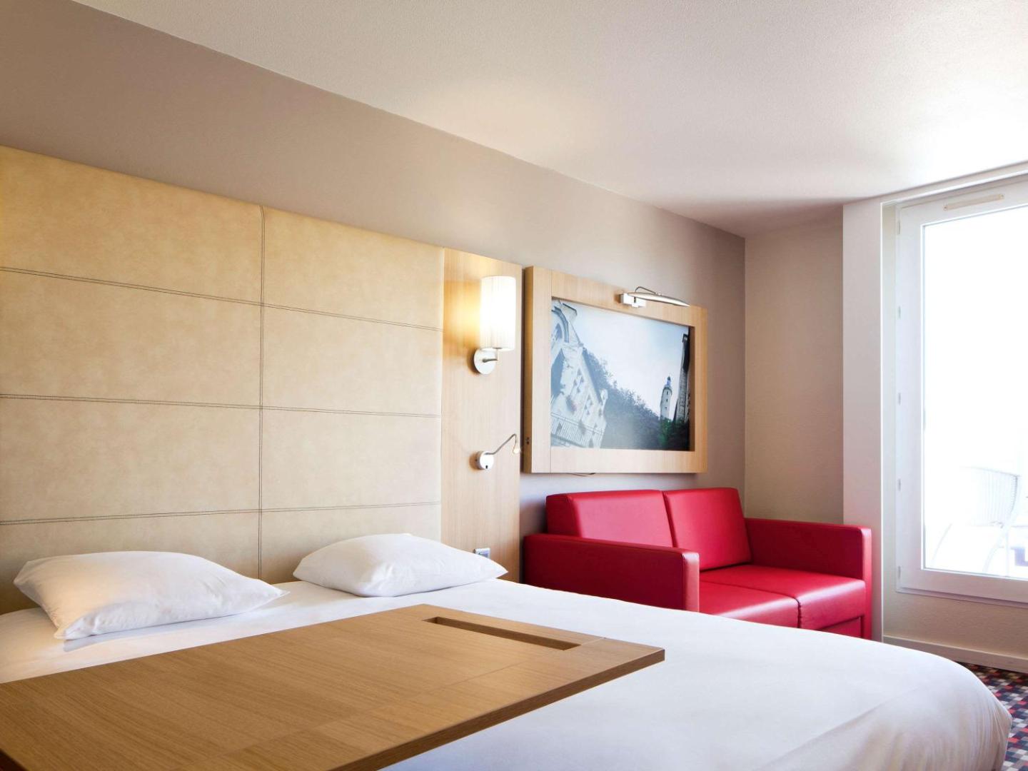 ibis Styles Chinon