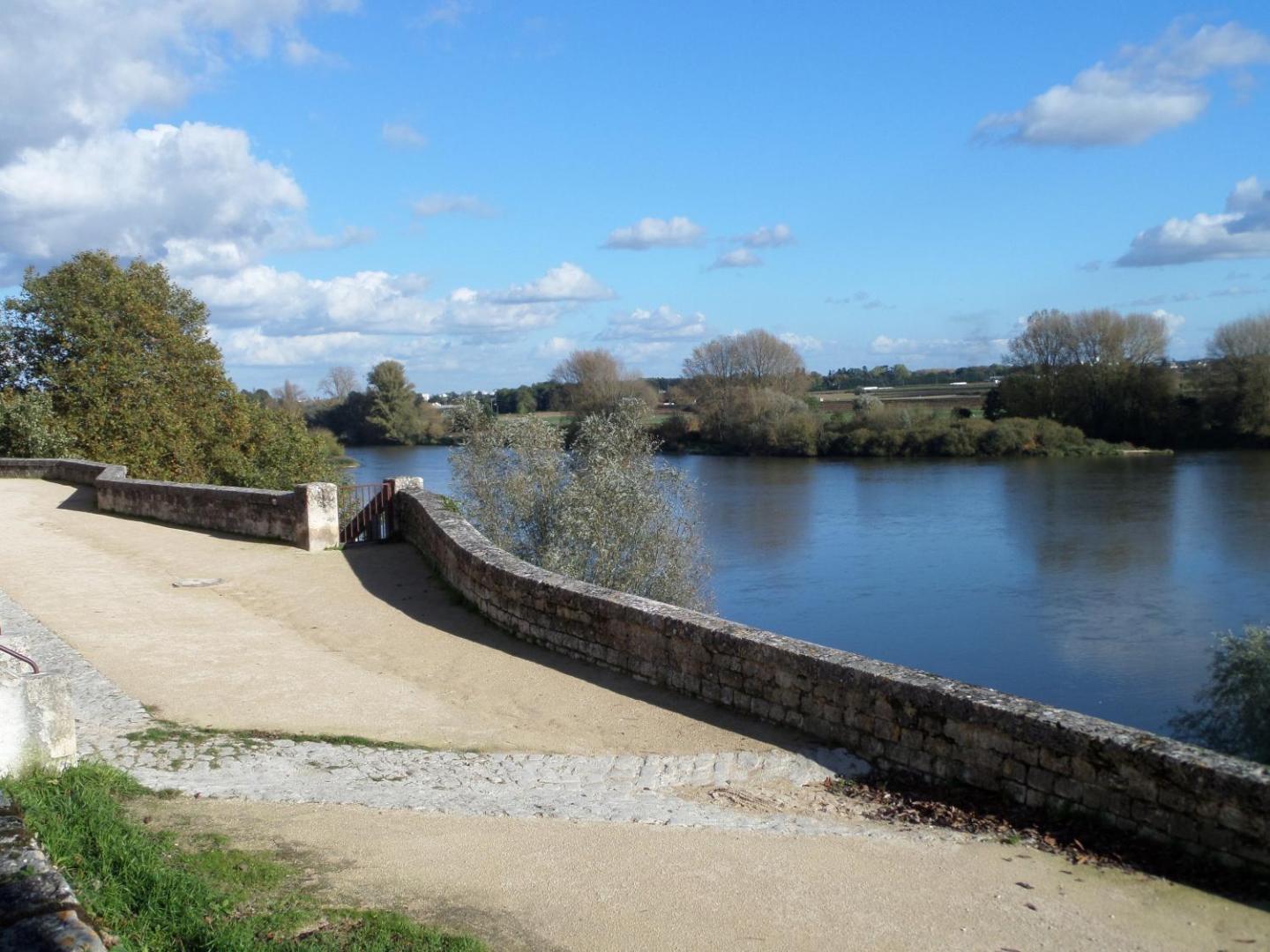 Kyriad Orleans Ouest