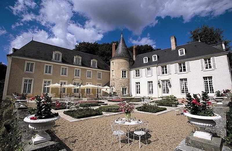 Chateau De Beauvois