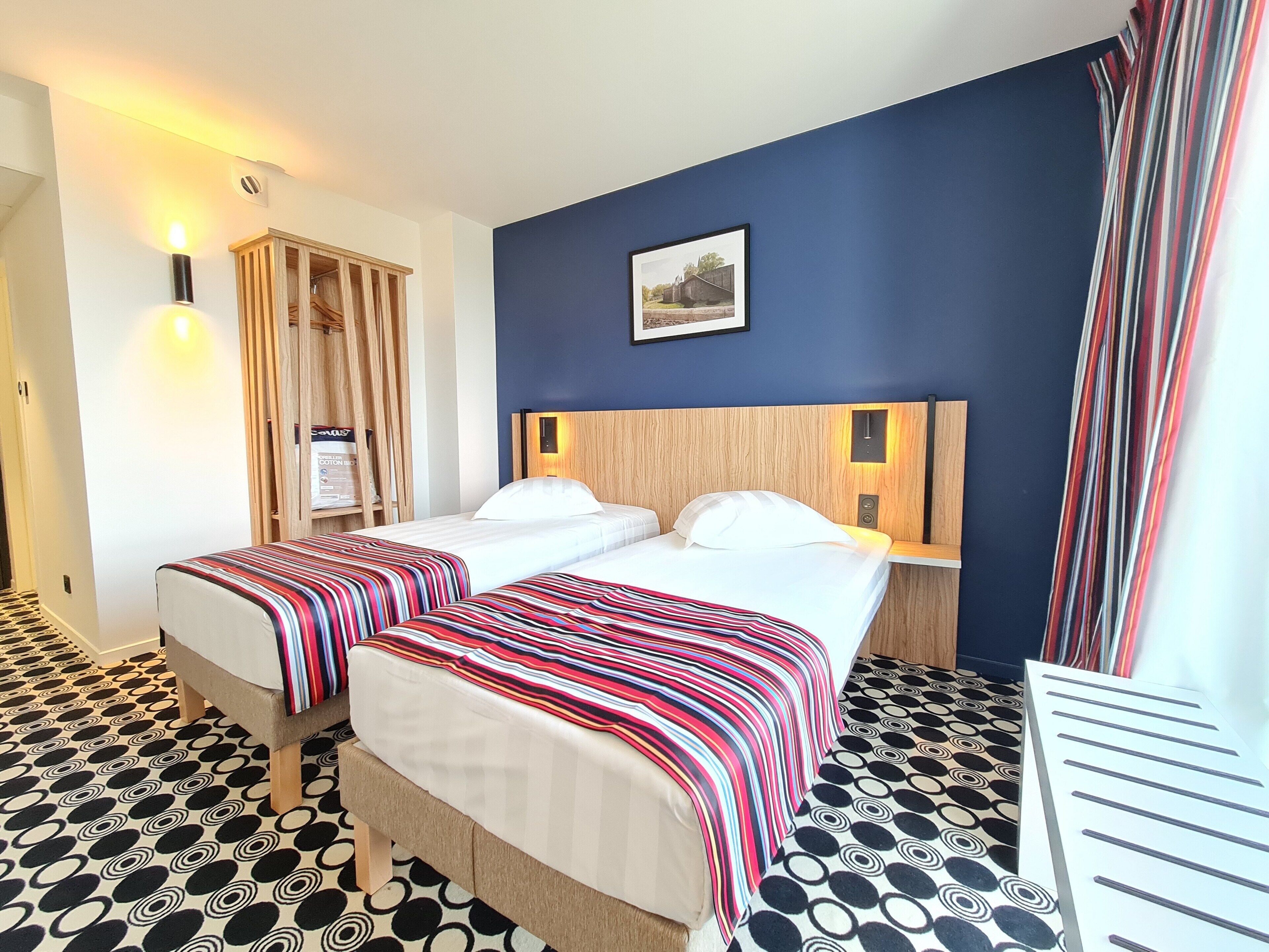 Hôtel Akena - Nantes Rezé Aéroport