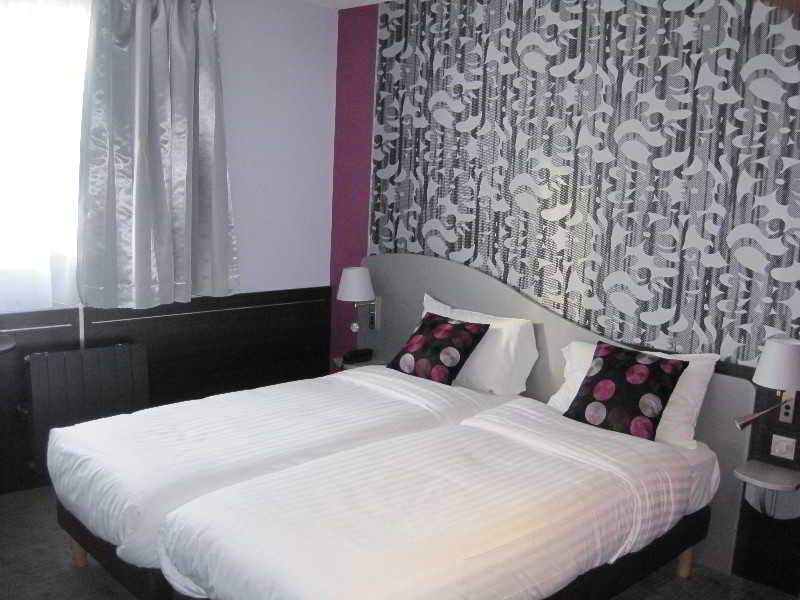 Hotel The Originals Tours Au Relais Saint-Éloi