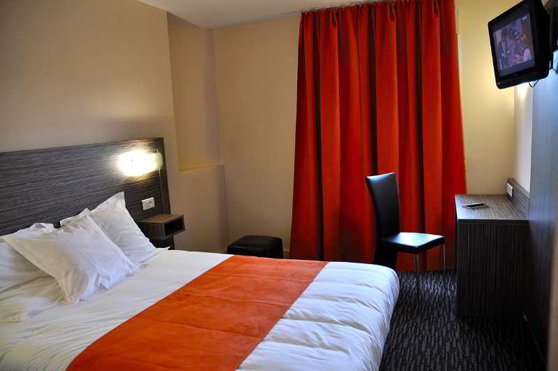 Hotel The Originals Saint-Etienne Sud L'Acropole