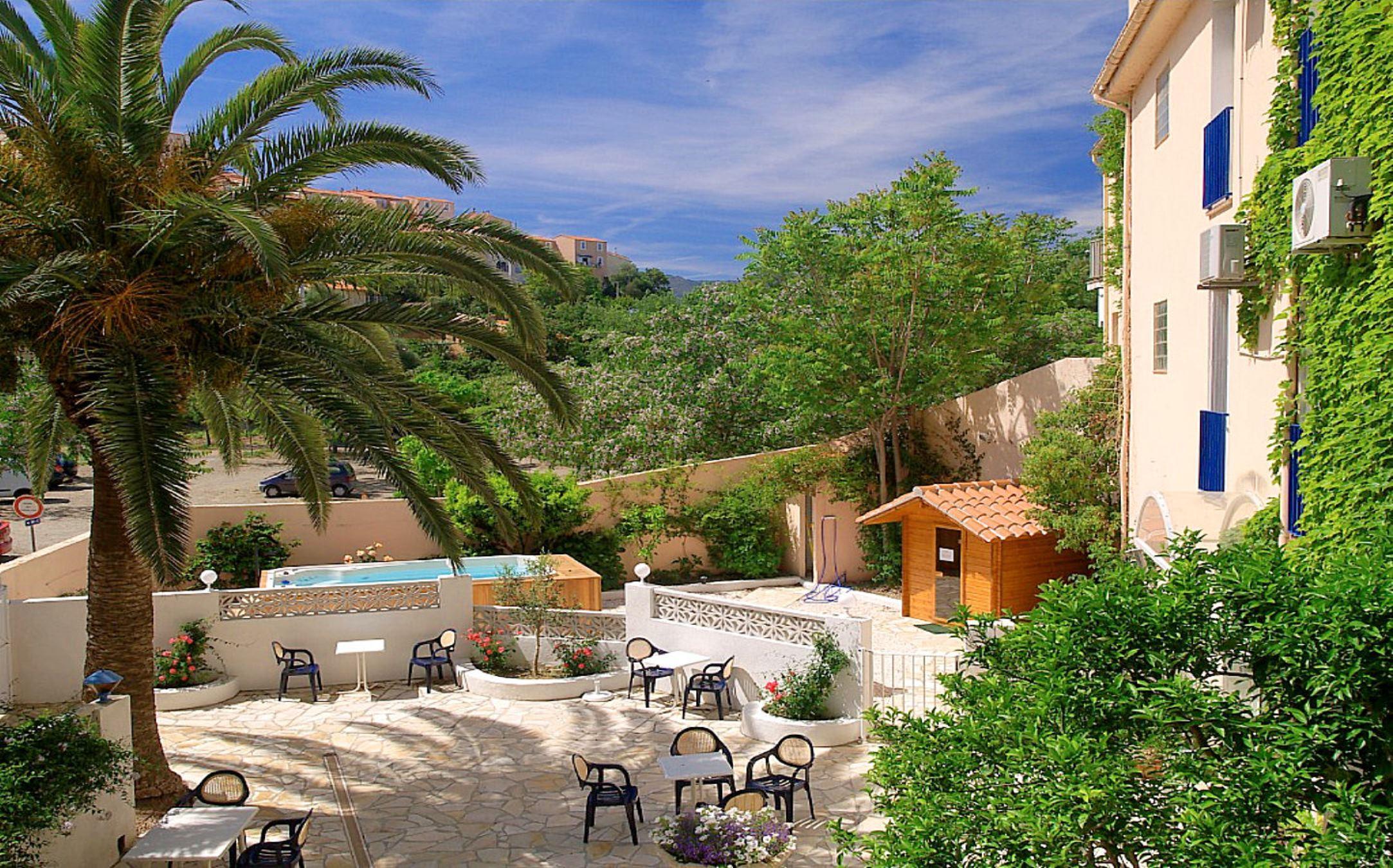 Face a la mer Residence Les Elmes
