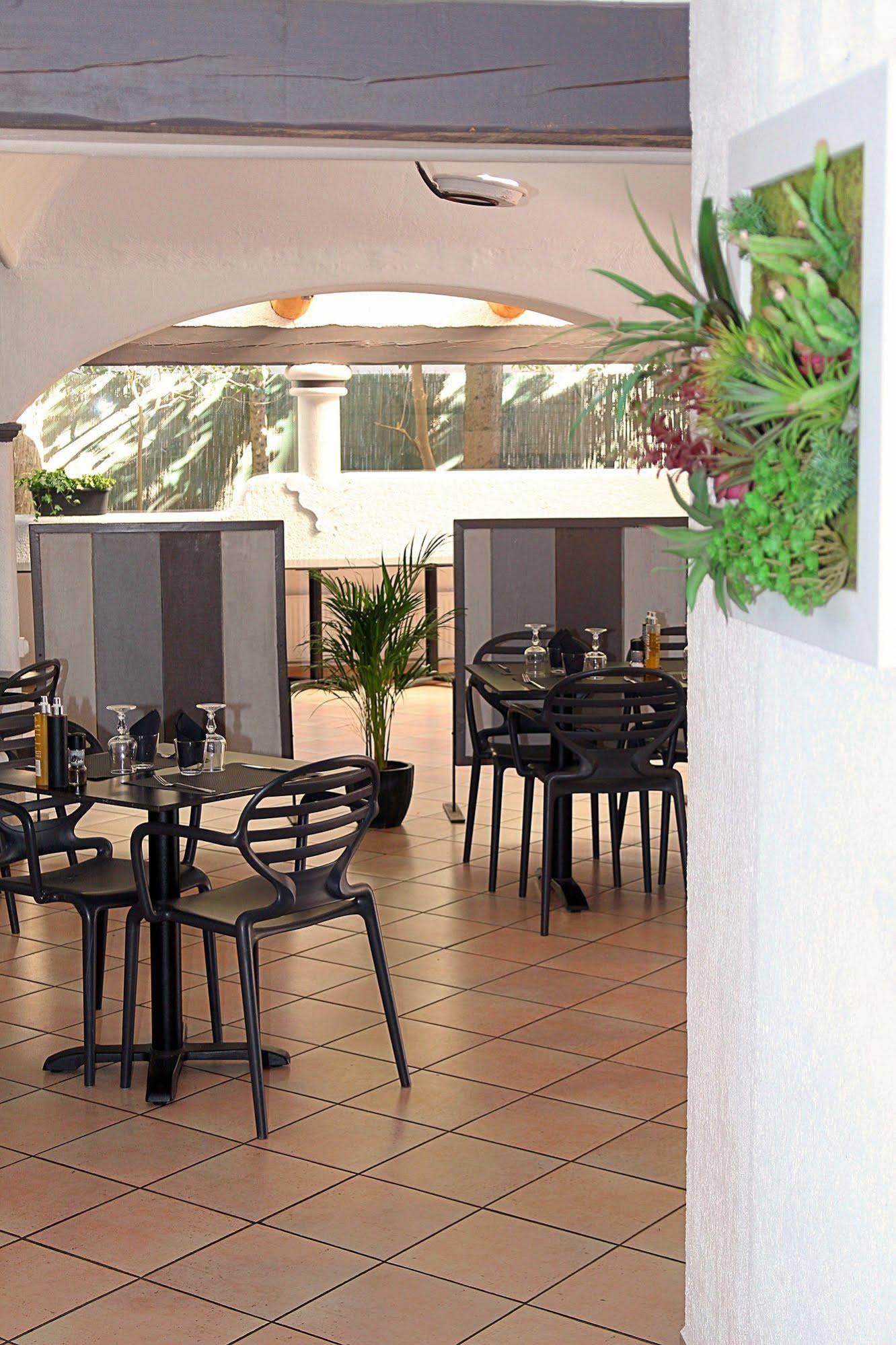 Hotel Aquarius