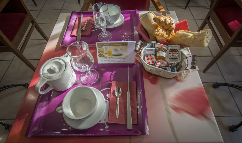 Hotel Restaurant Le Castel Fleuri