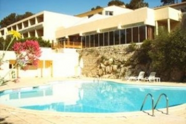 Quality Suites Victoria Garden