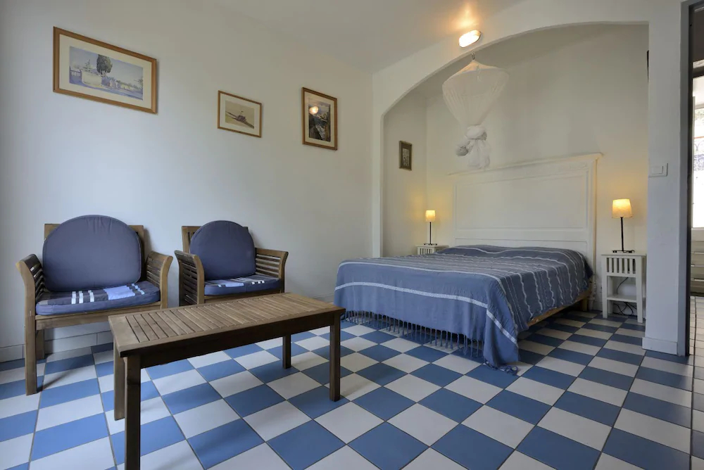 Les Gites De La Madrague