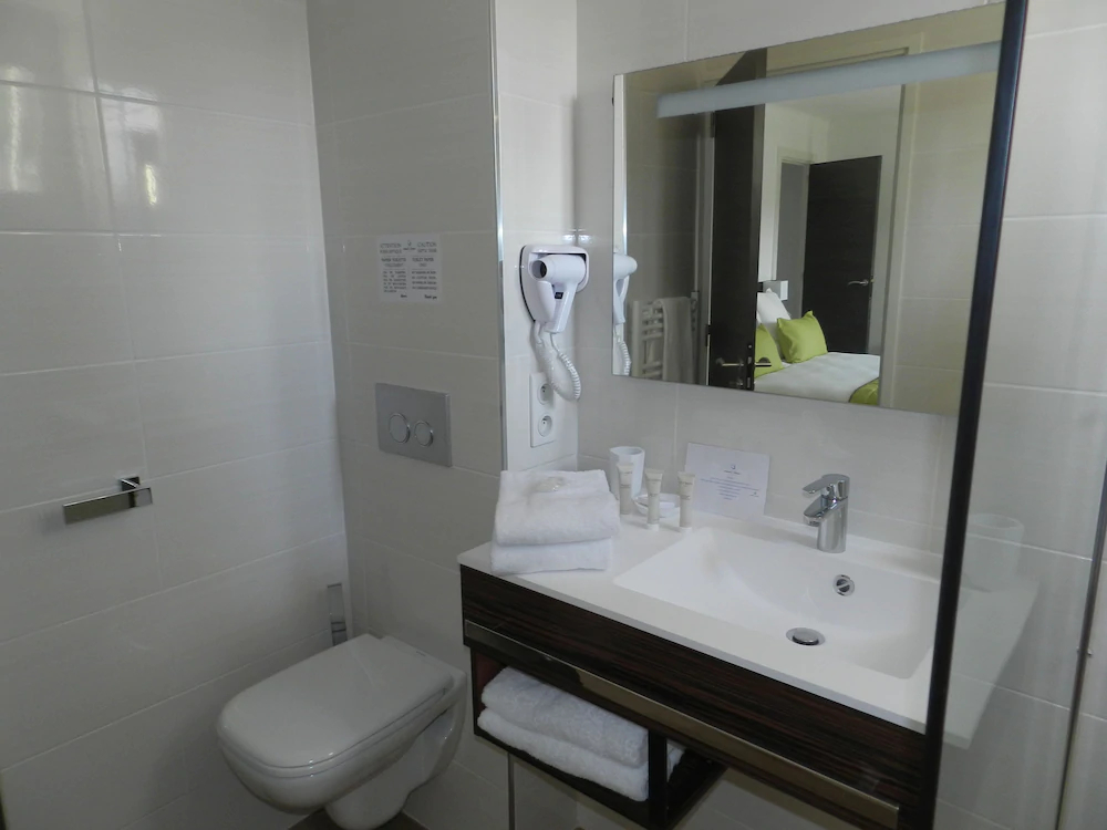 Hôtel Corniche du Liouquet