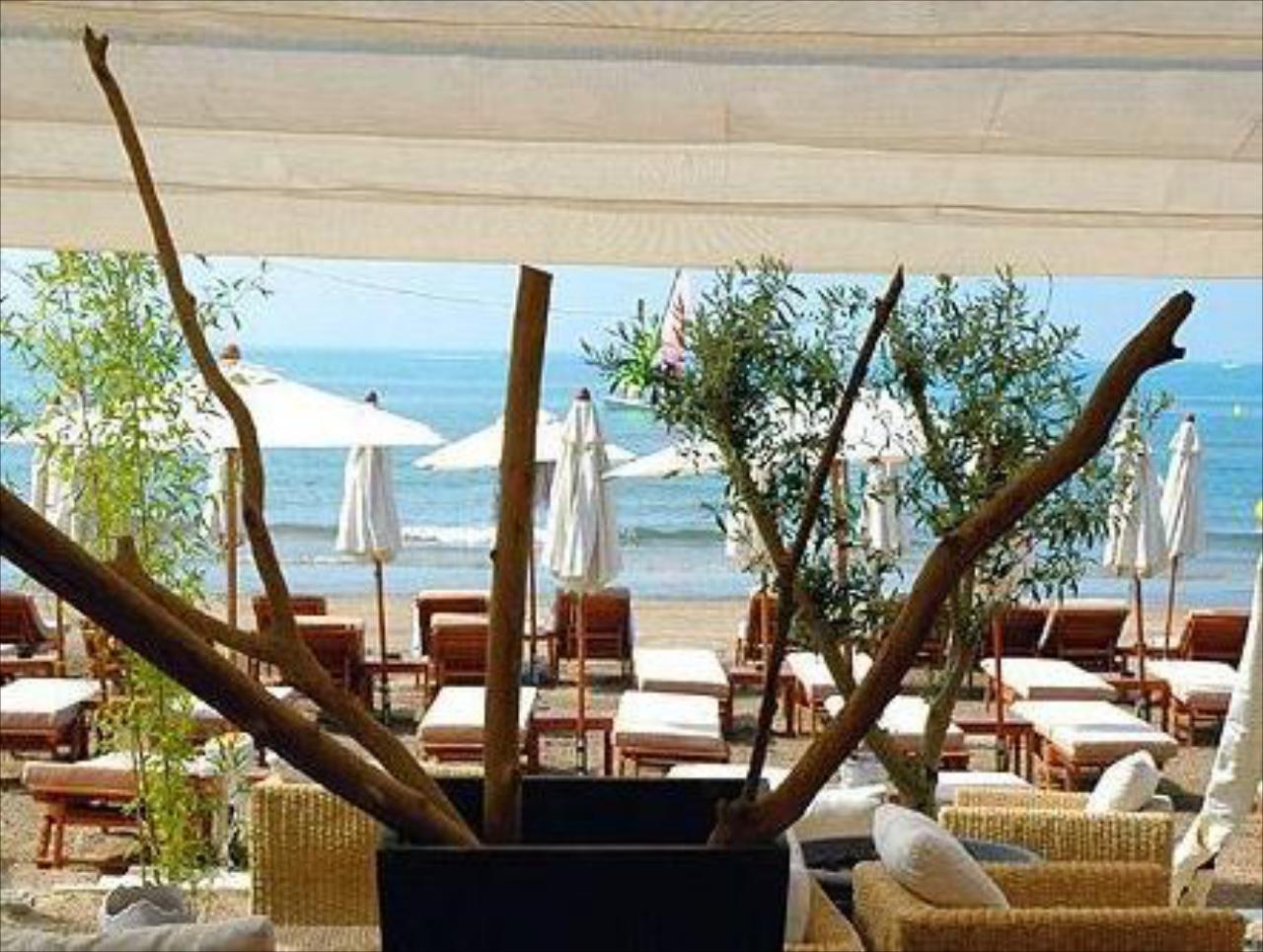 Hotel Azur Bord De Mer