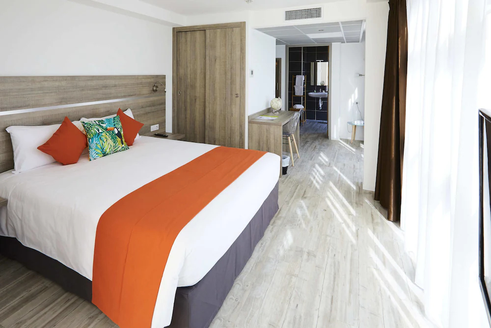 AppartHotel La Girafe Marseille Est