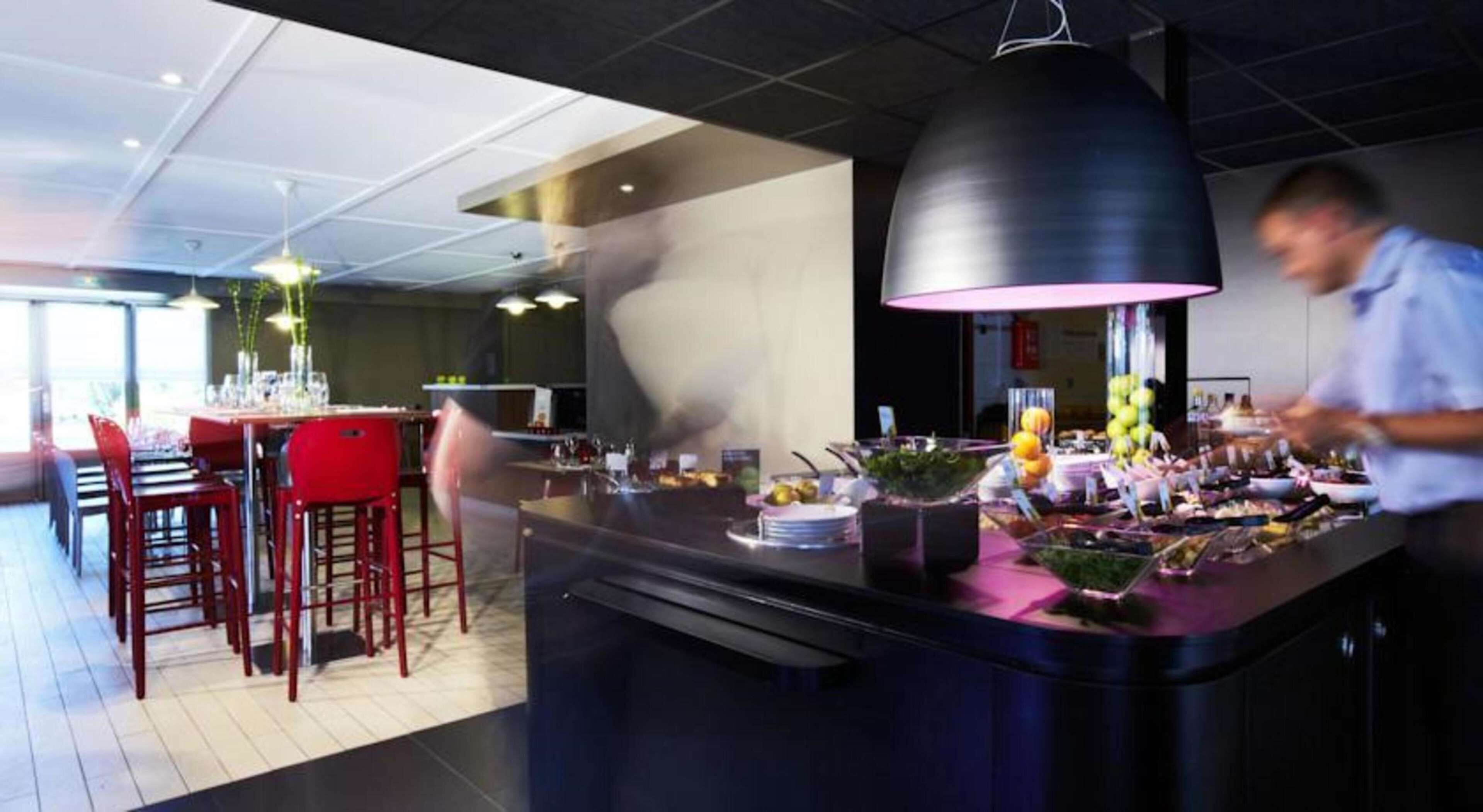 Kyriad Direct Marseille Est La Valentine