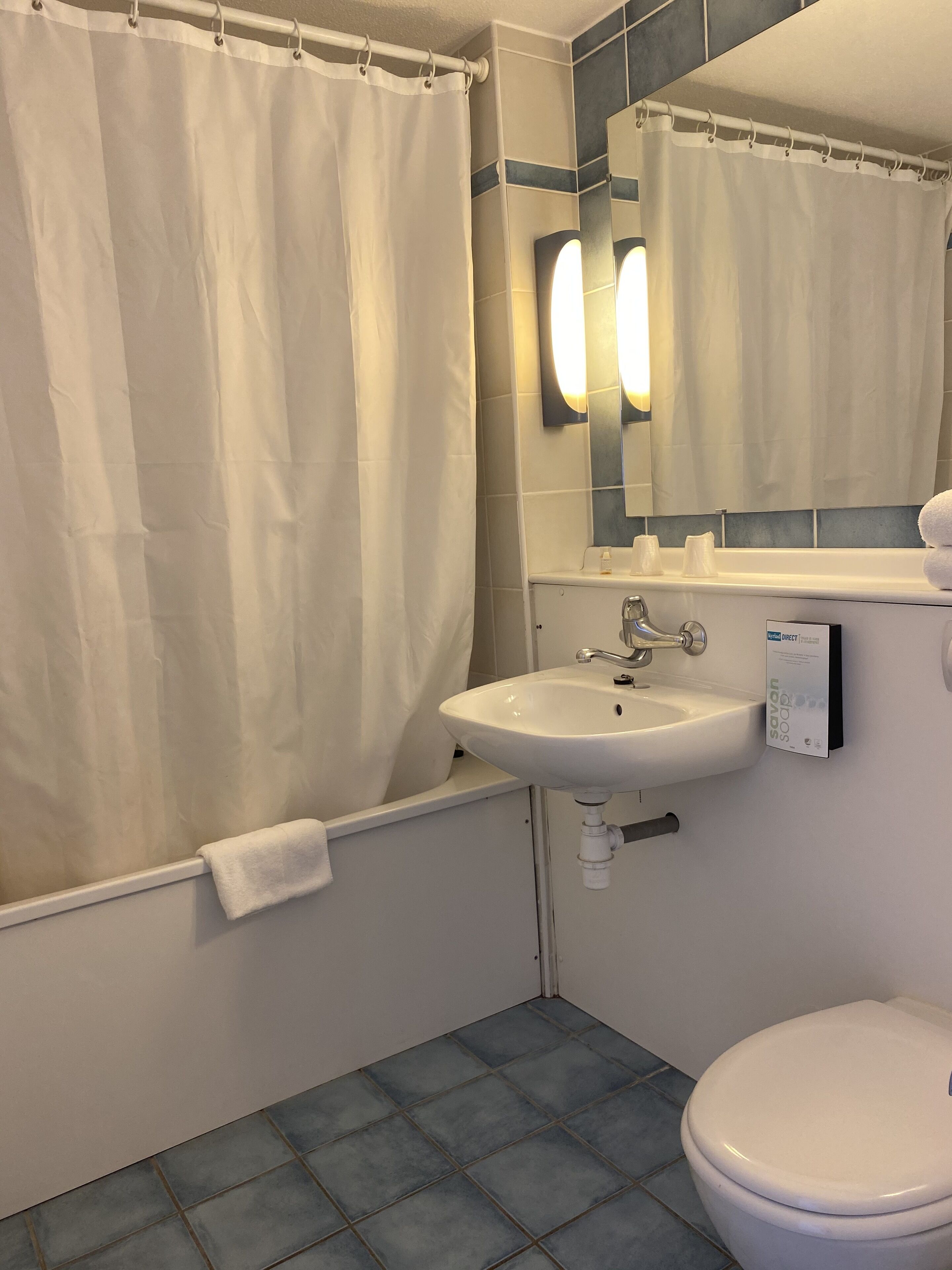 Kyriad Direct Marseille Est La Valentine