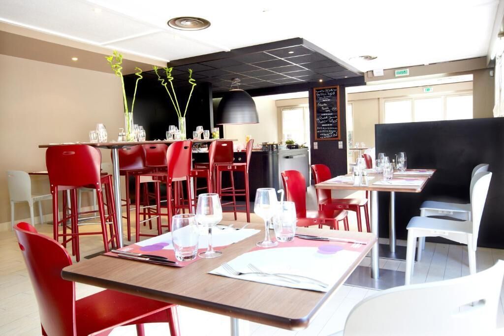 Kyriad Direct Marseille Est La Valentine