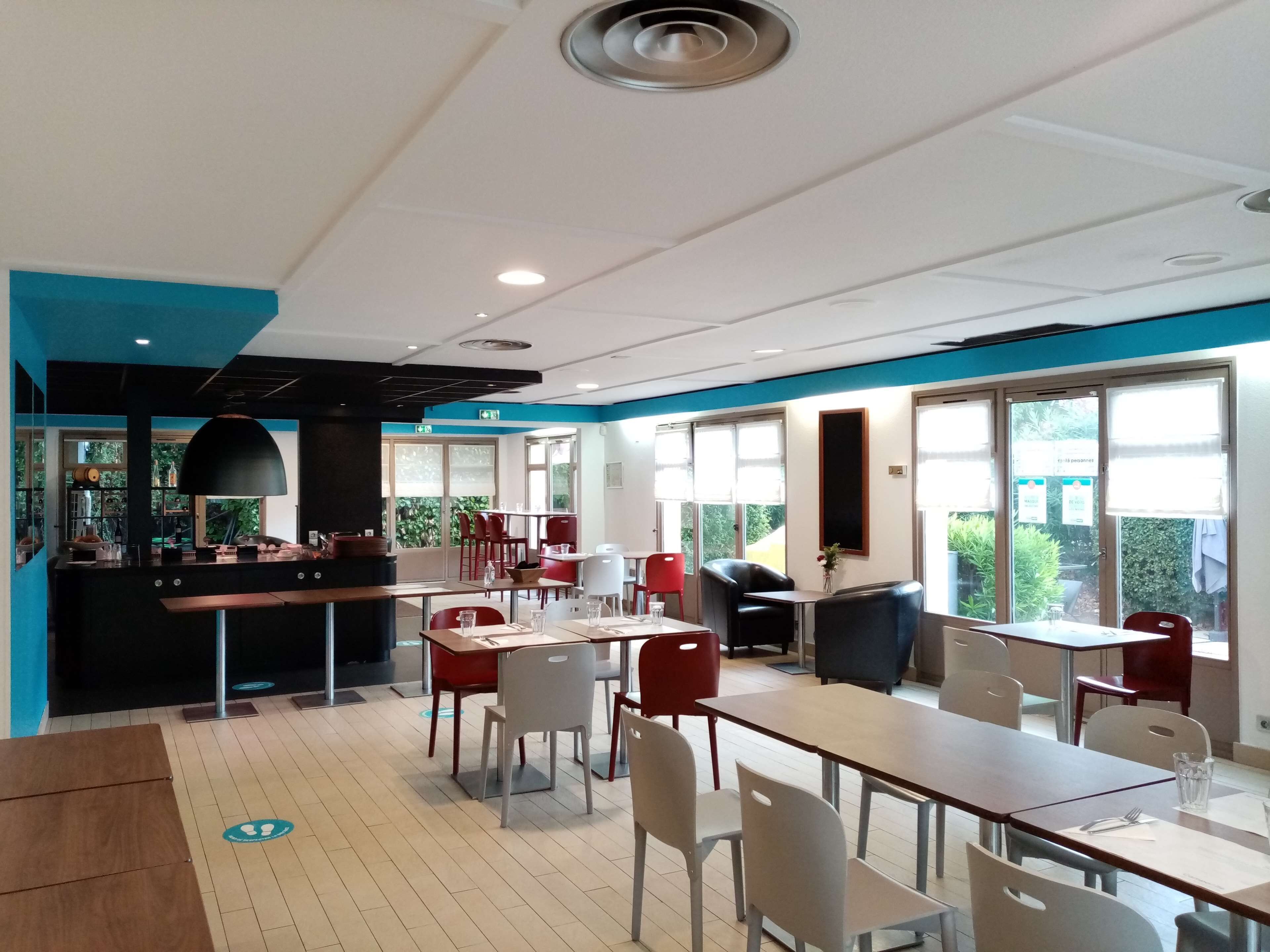 Kyriad Direct Marseille Est La Valentine
